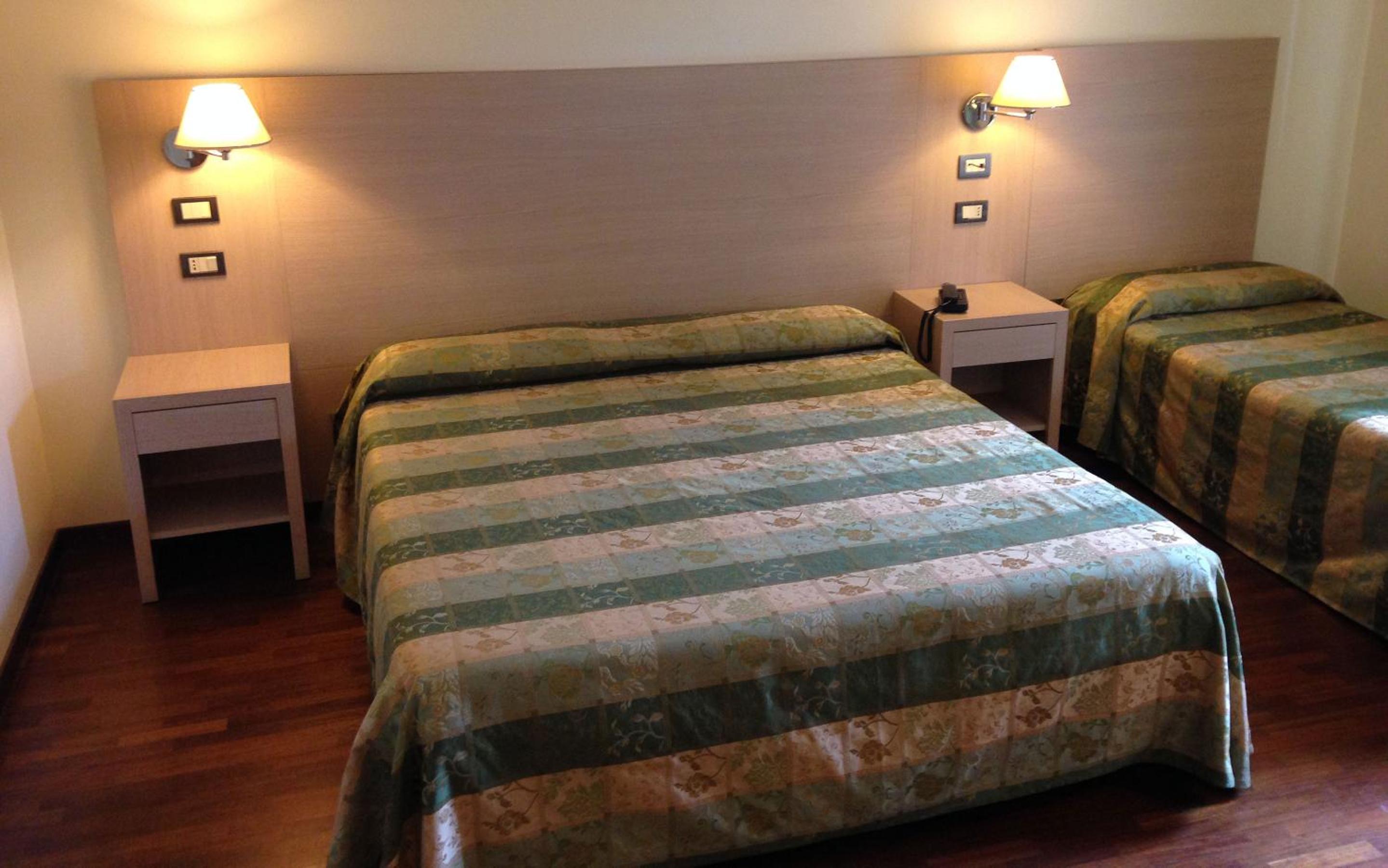 Triple Room - Photo 1
