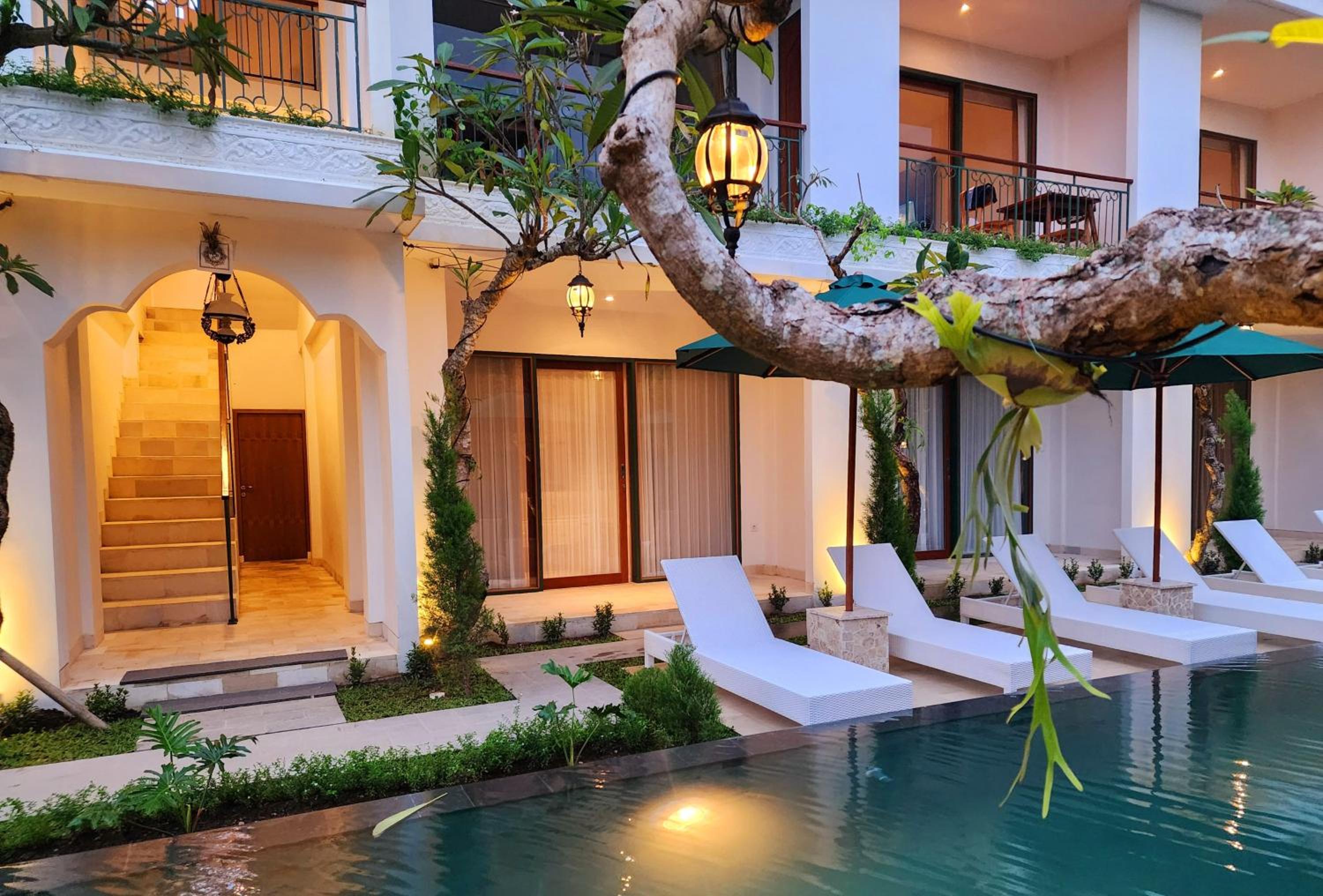 Sabana Bliss with Pool View - Photo 12