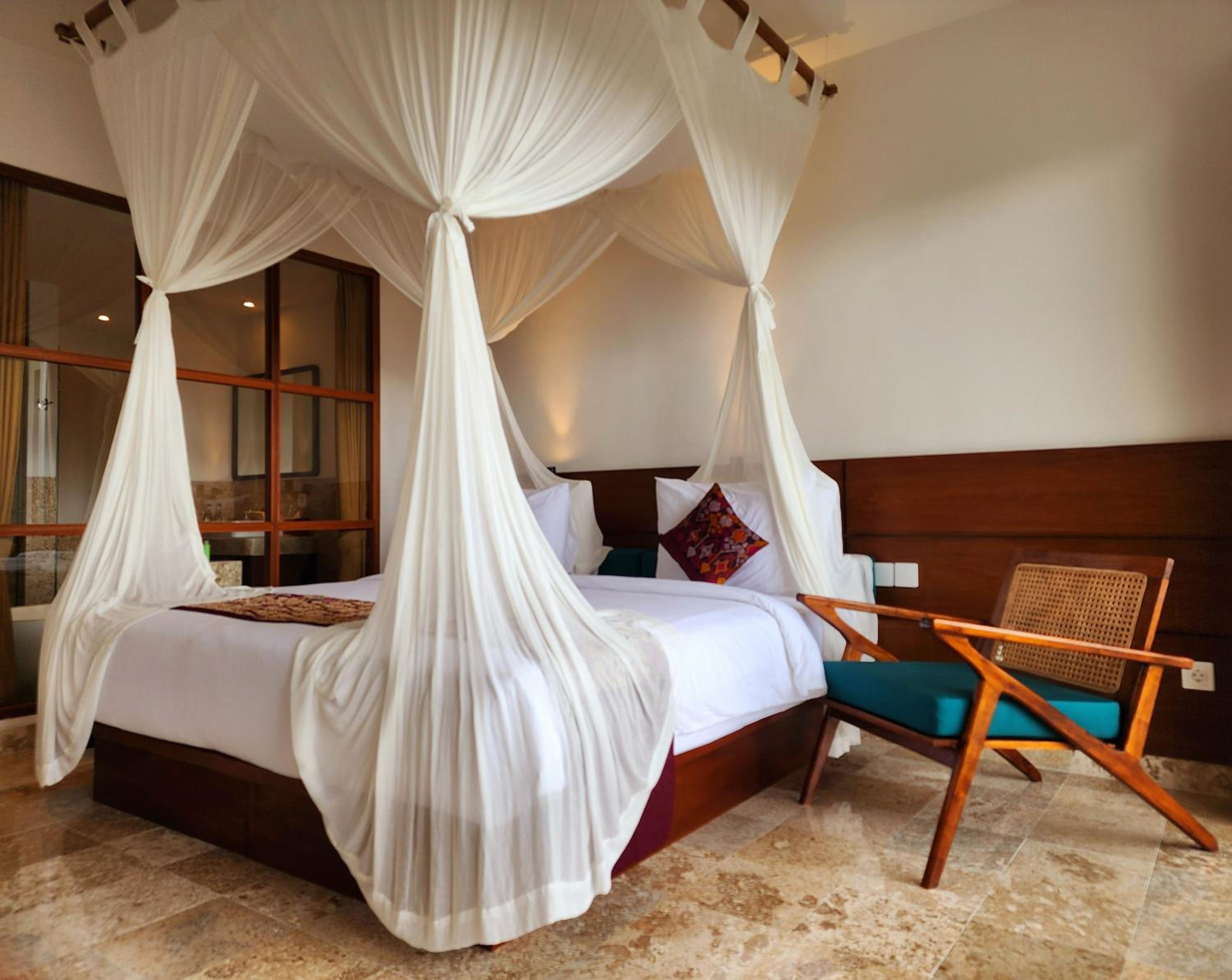 Sabana Bliss with Pool View - Photo 15