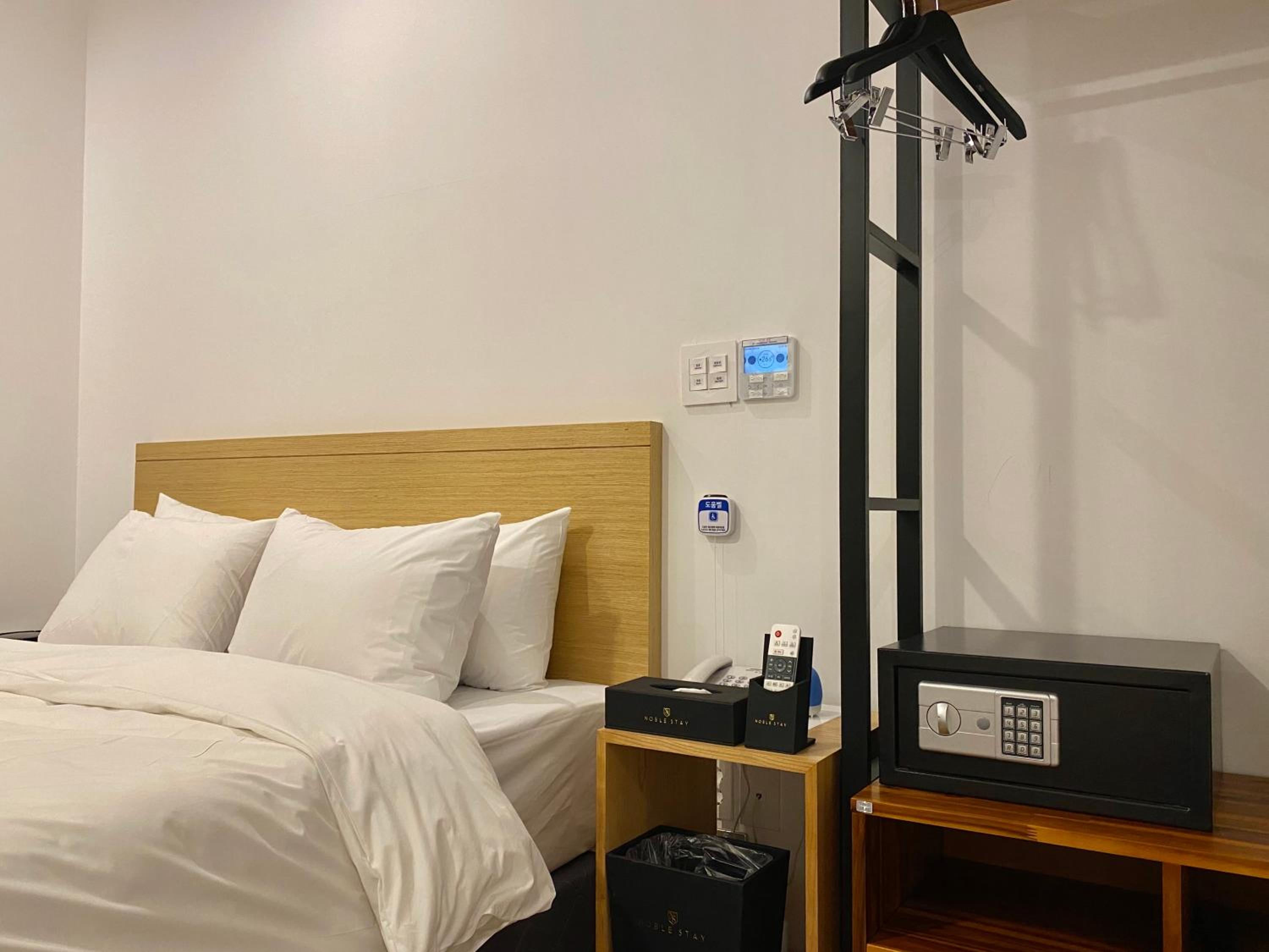 Standard Double Room - Disability Access (Ground floor)