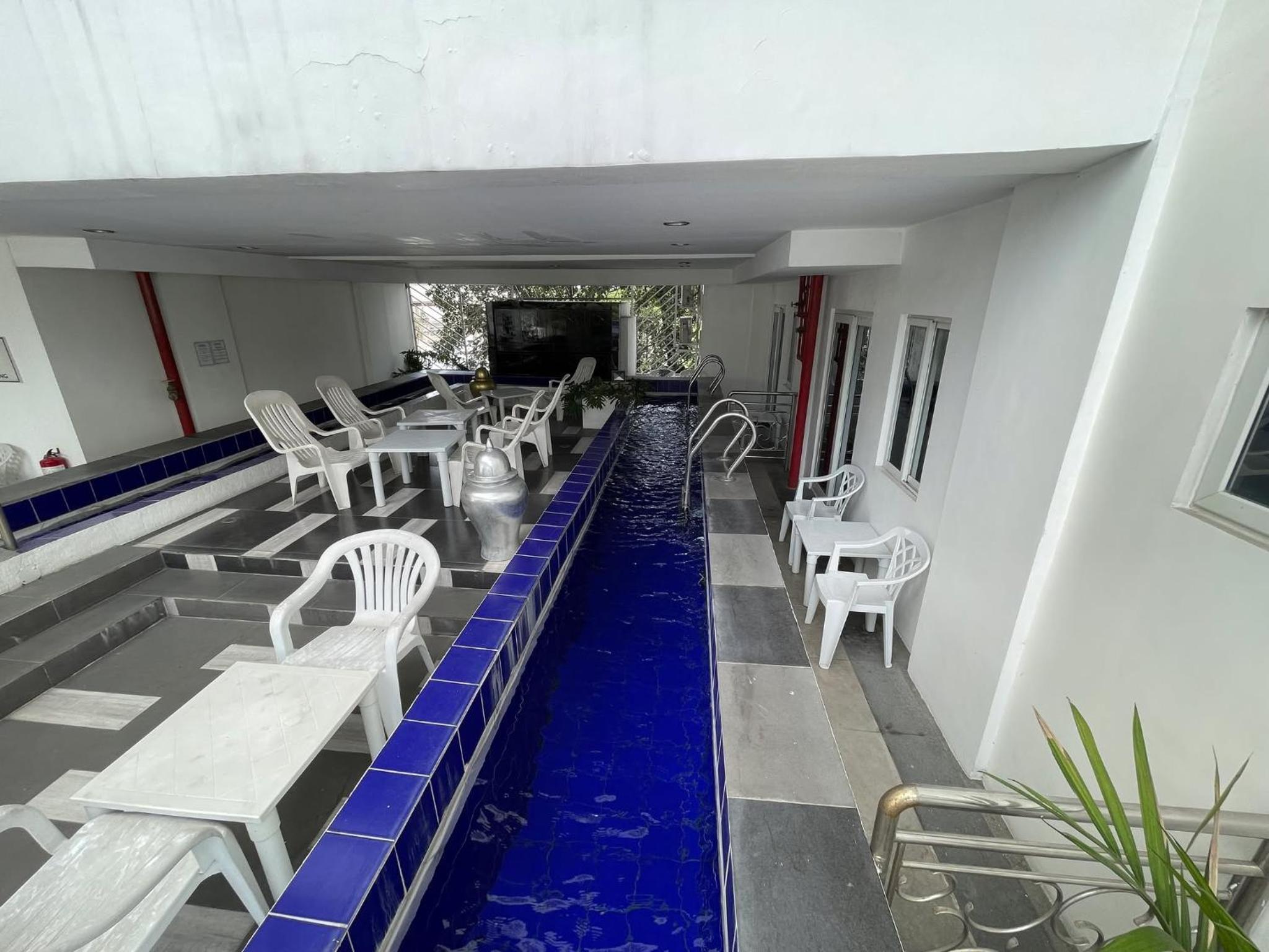 Studio with Pool View photo 1