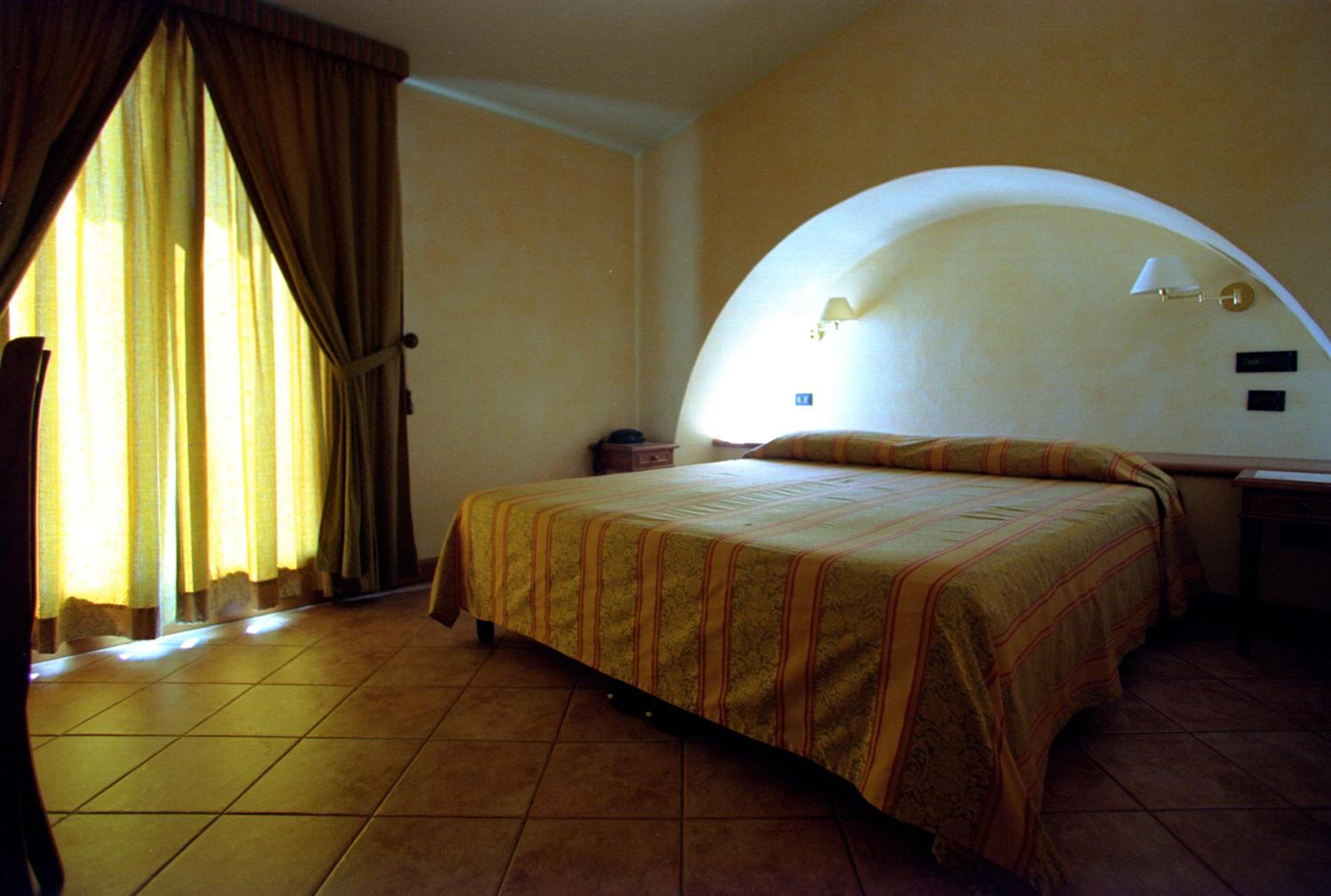 Double Room with Balcony and Sea View