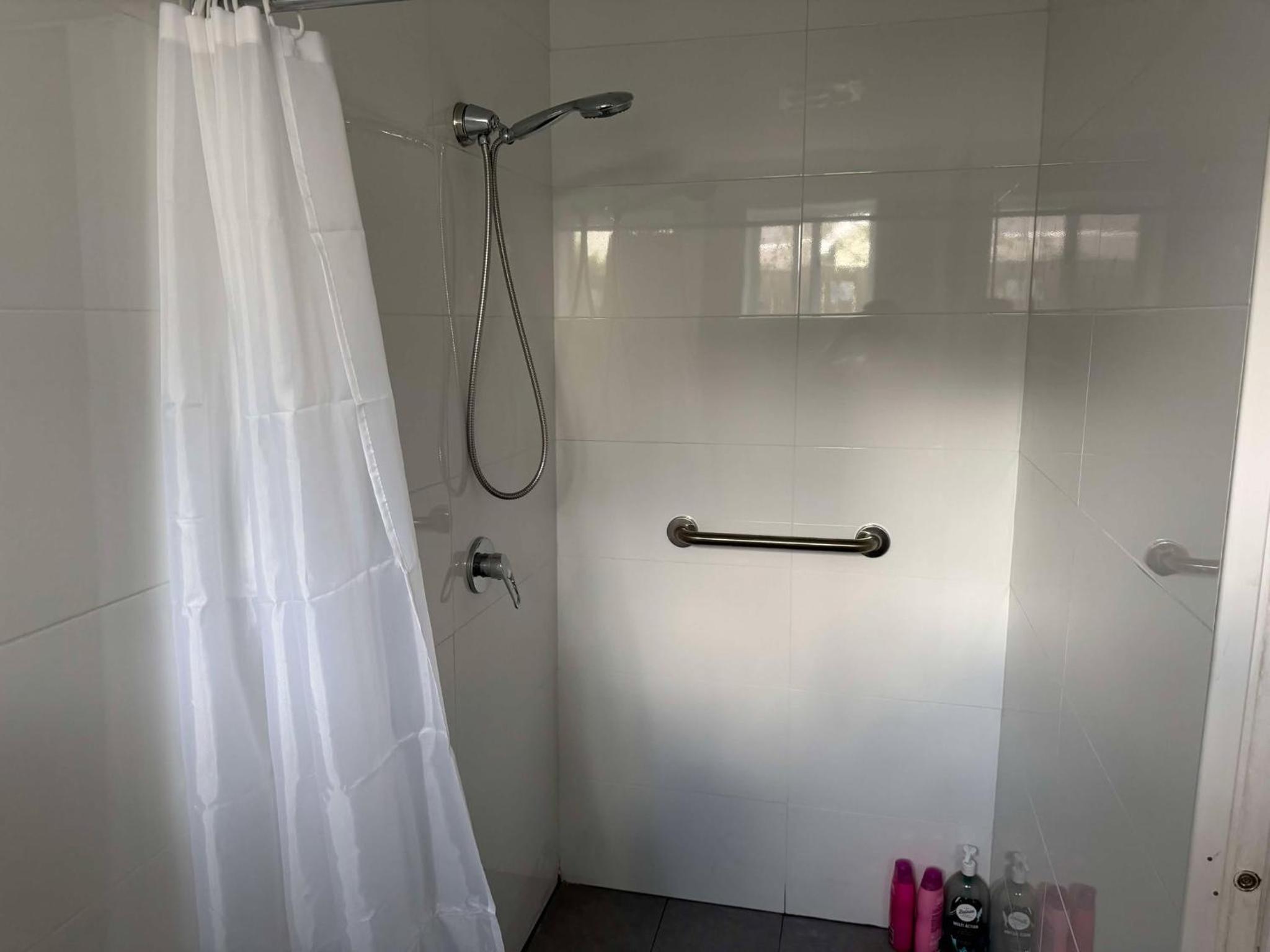 Deluxe Double Room - Photo 5