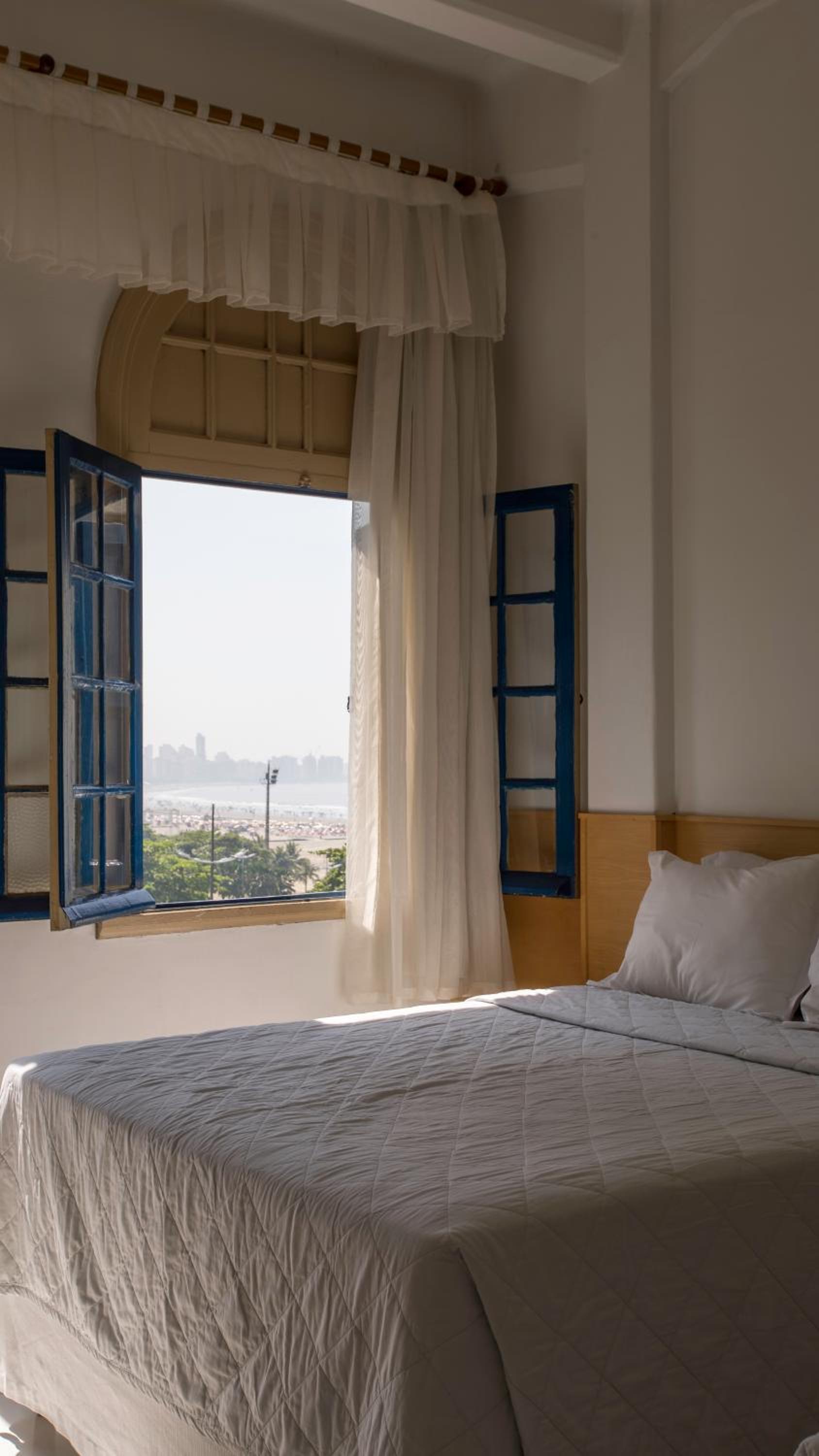 Luxury Single Room