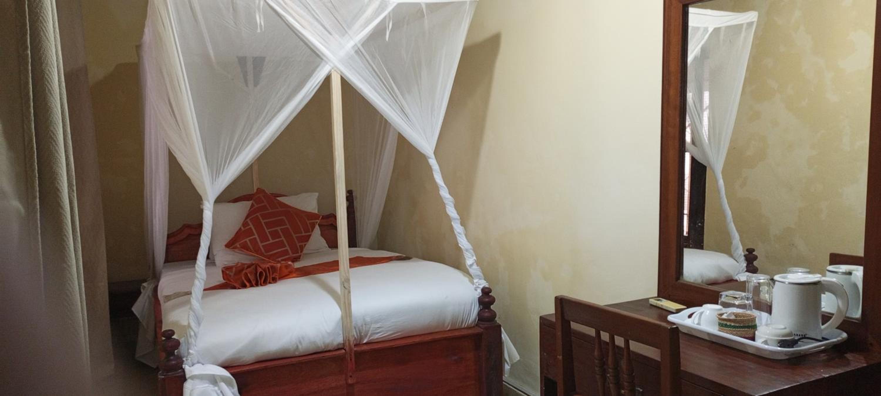 Budget Single Room photo 2