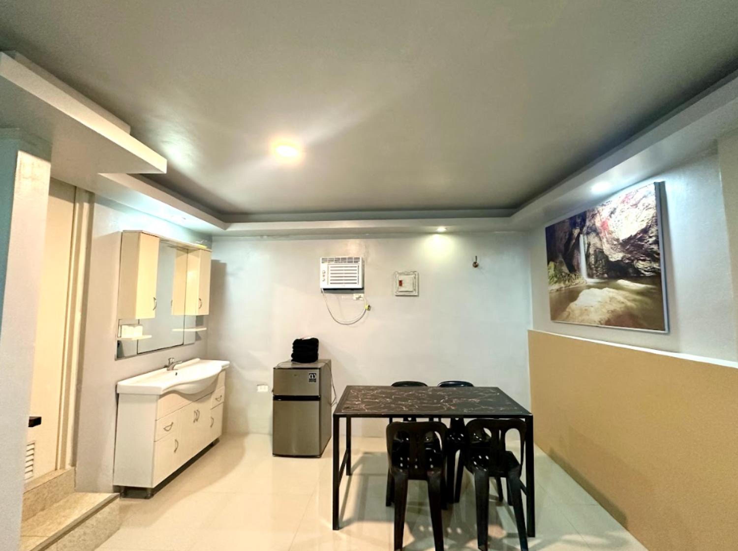 Executive Suite photo 3
