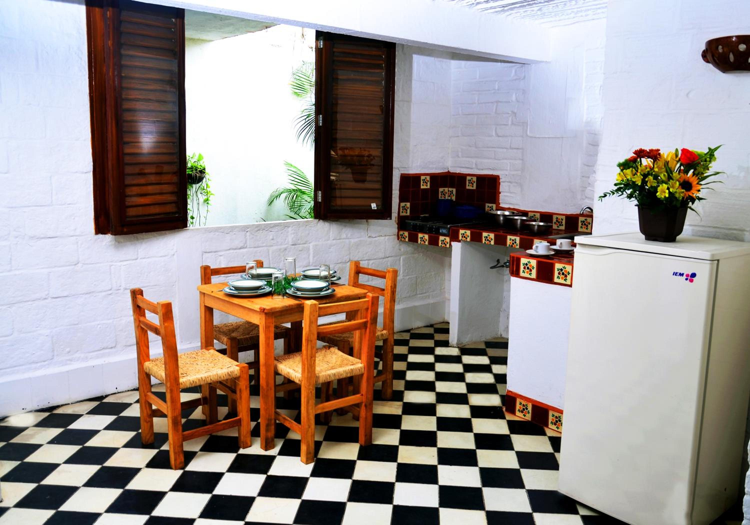 Quadruple with Kitchenette & A/C - Photo 3