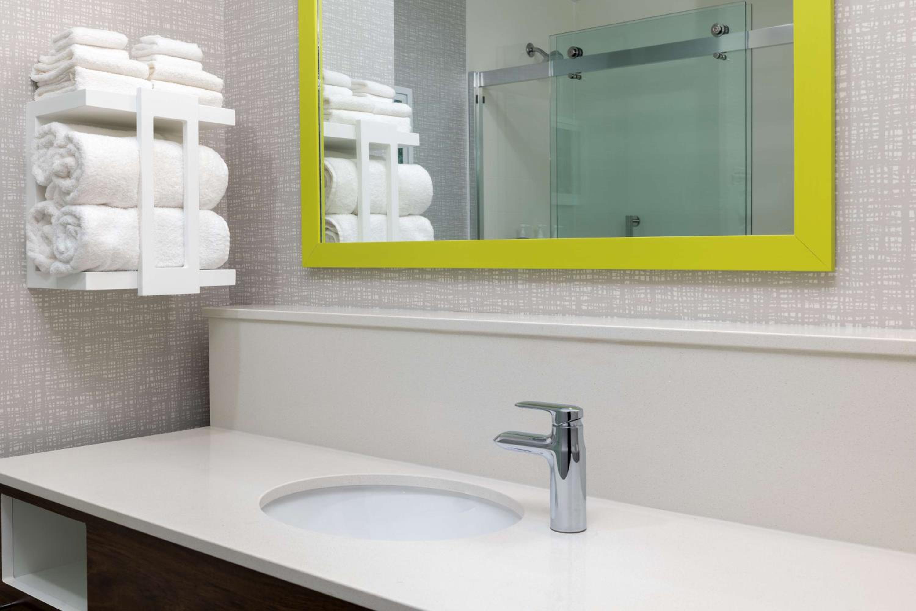 King Studio Suite - Photo 6