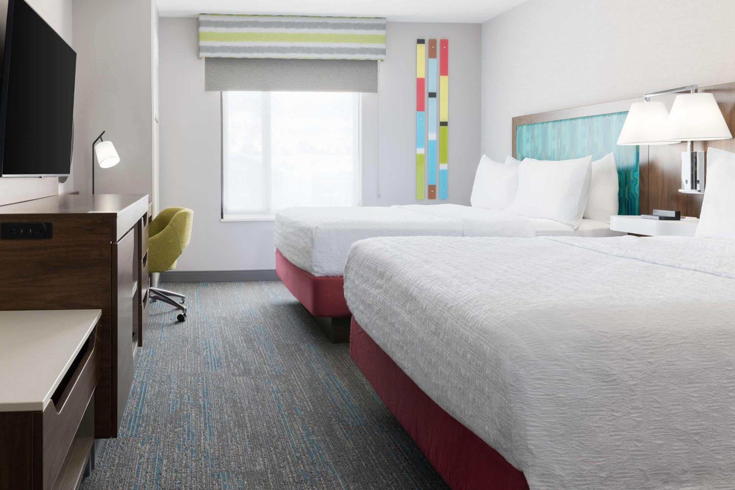 Queen Room with Two Queen Beds - Photo 1