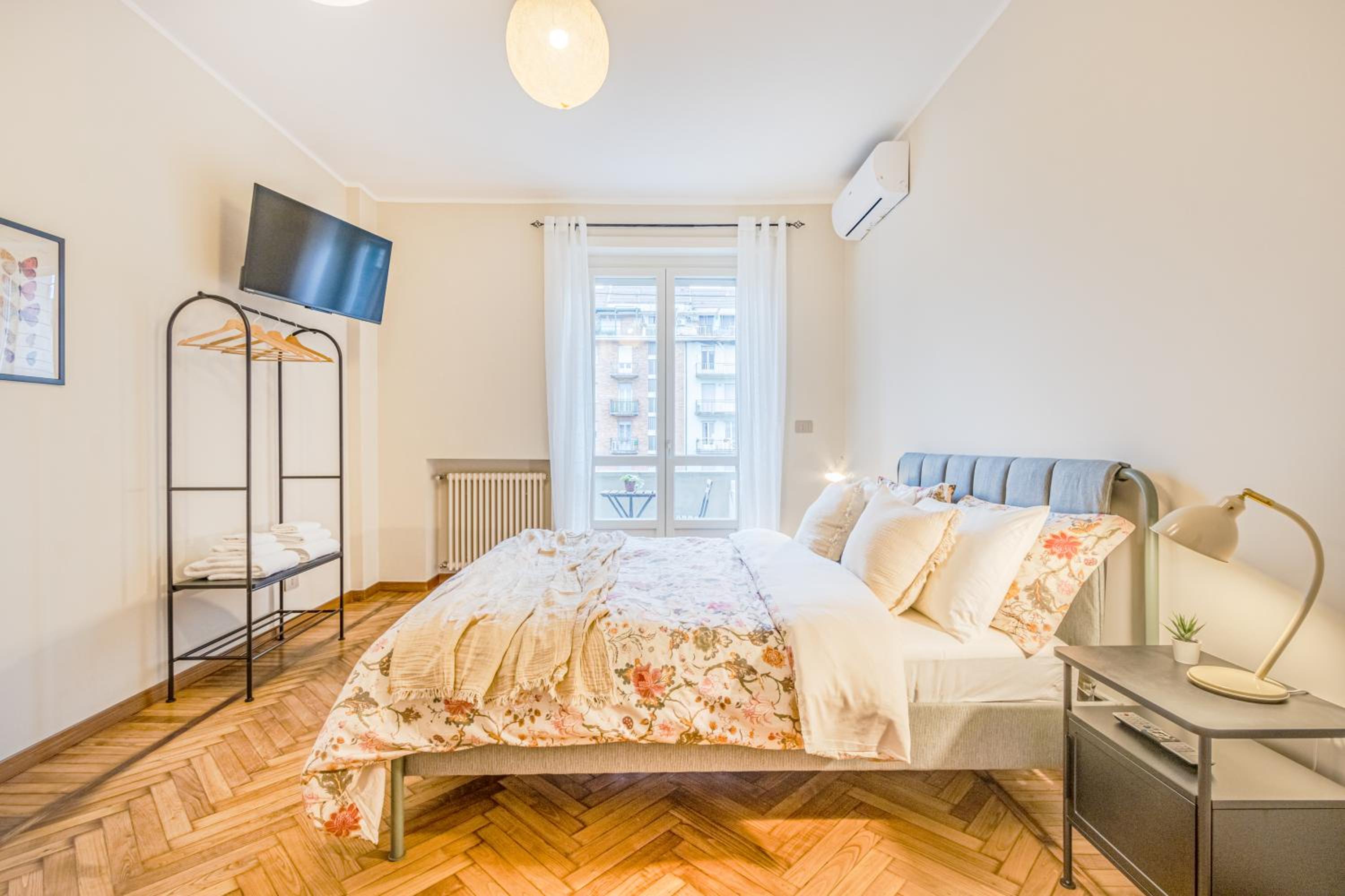 Two-Bedroom Deluxe Apartment photo 3