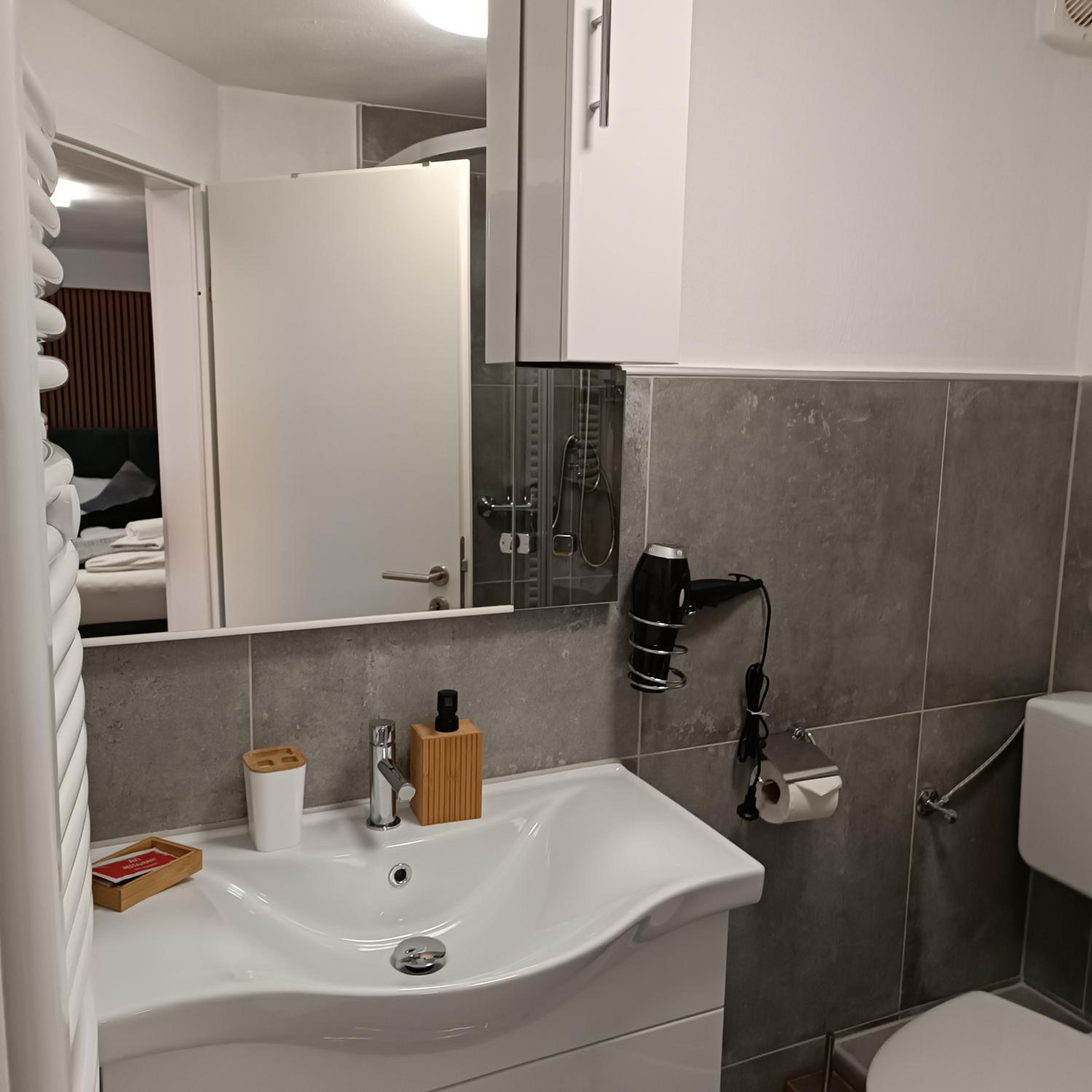 Apartment photo 3