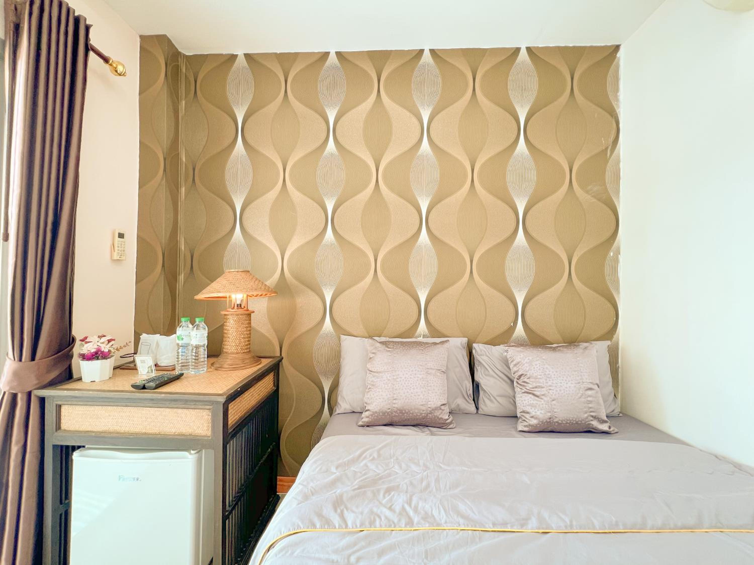 Economy Single Room