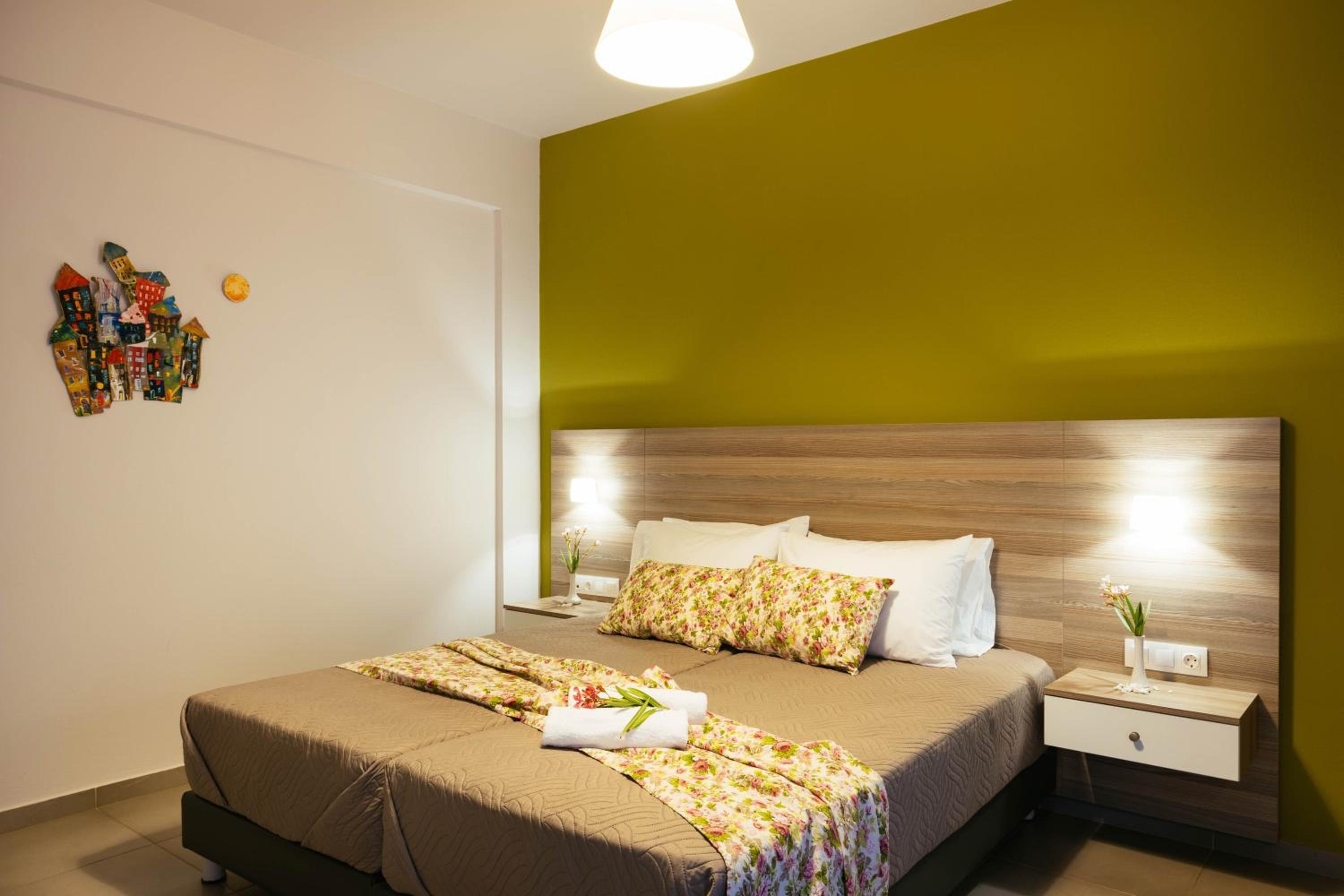 One-Bedroom Deluxe Apartment - Photo 24