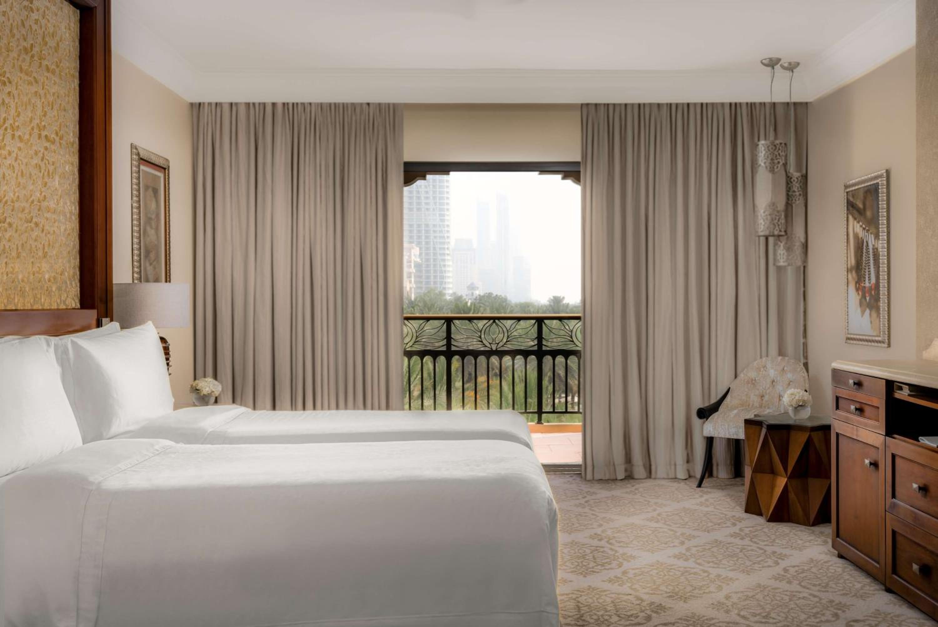Palace Manzil Superior Twin Room - includes Host Service, Afternoon Tea, Evening Drinks, Waterpark Access