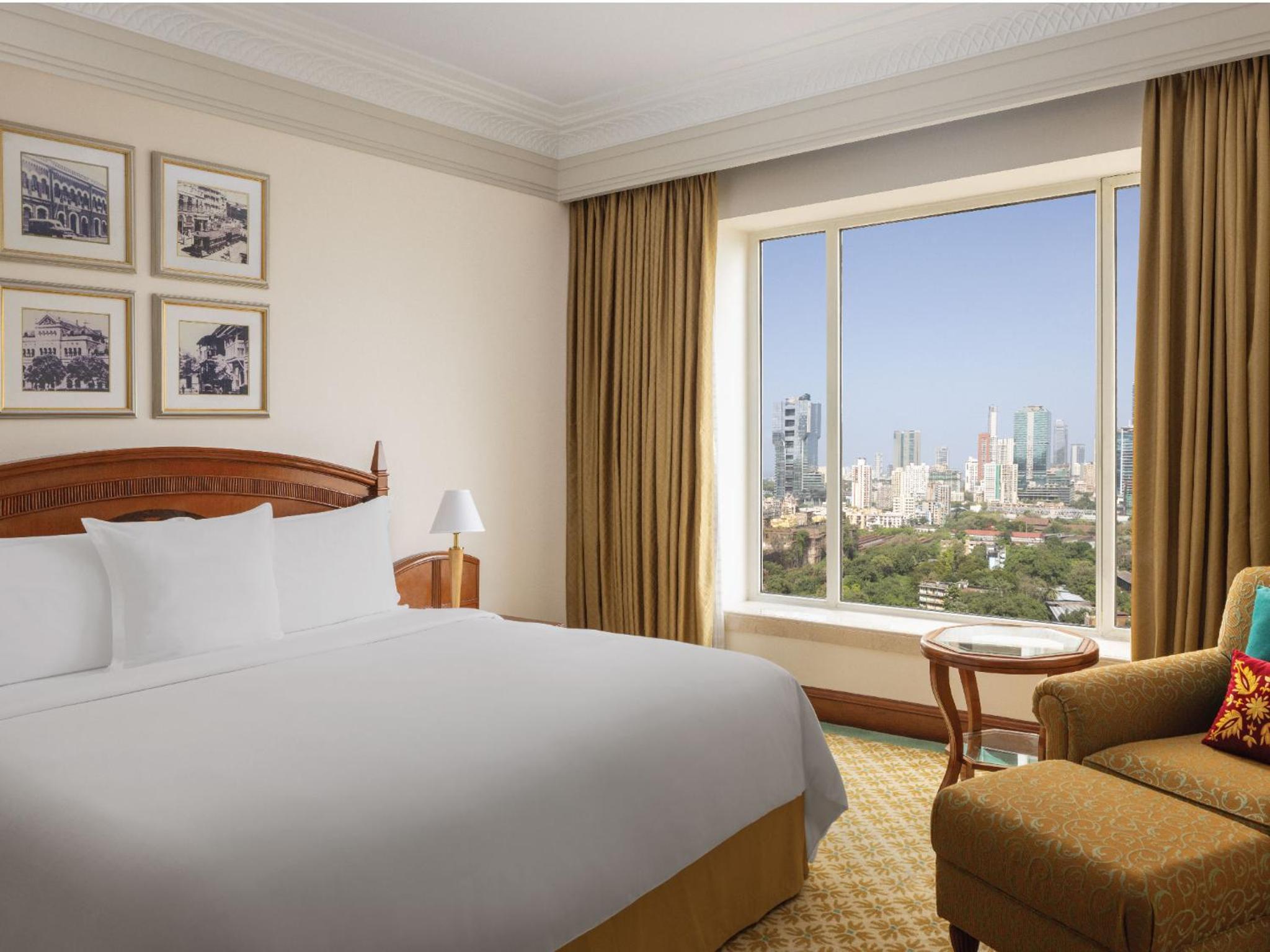 ITC One with Lounge Access with 15% off on Spa, Laundry, Food & Soft Beverage and Complimentary Luxury Hours from 6pm to 8pm ITC One with Lounge Access with 15% off on Spa, Laundry, Food & Soft Beverage and Complimentary Luxury Hours from 6pm to 8pm