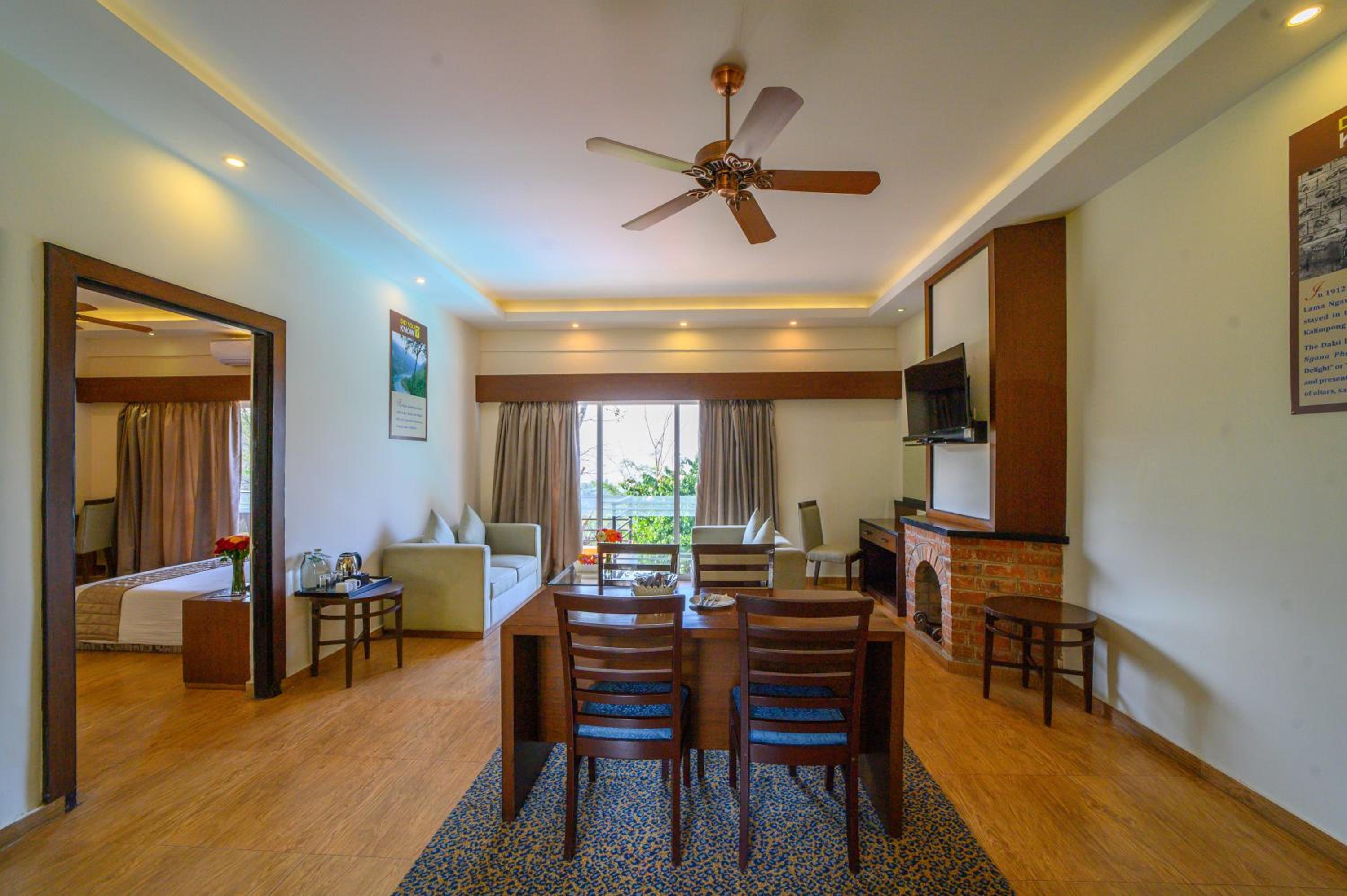 Suite with Mountain View photo 2