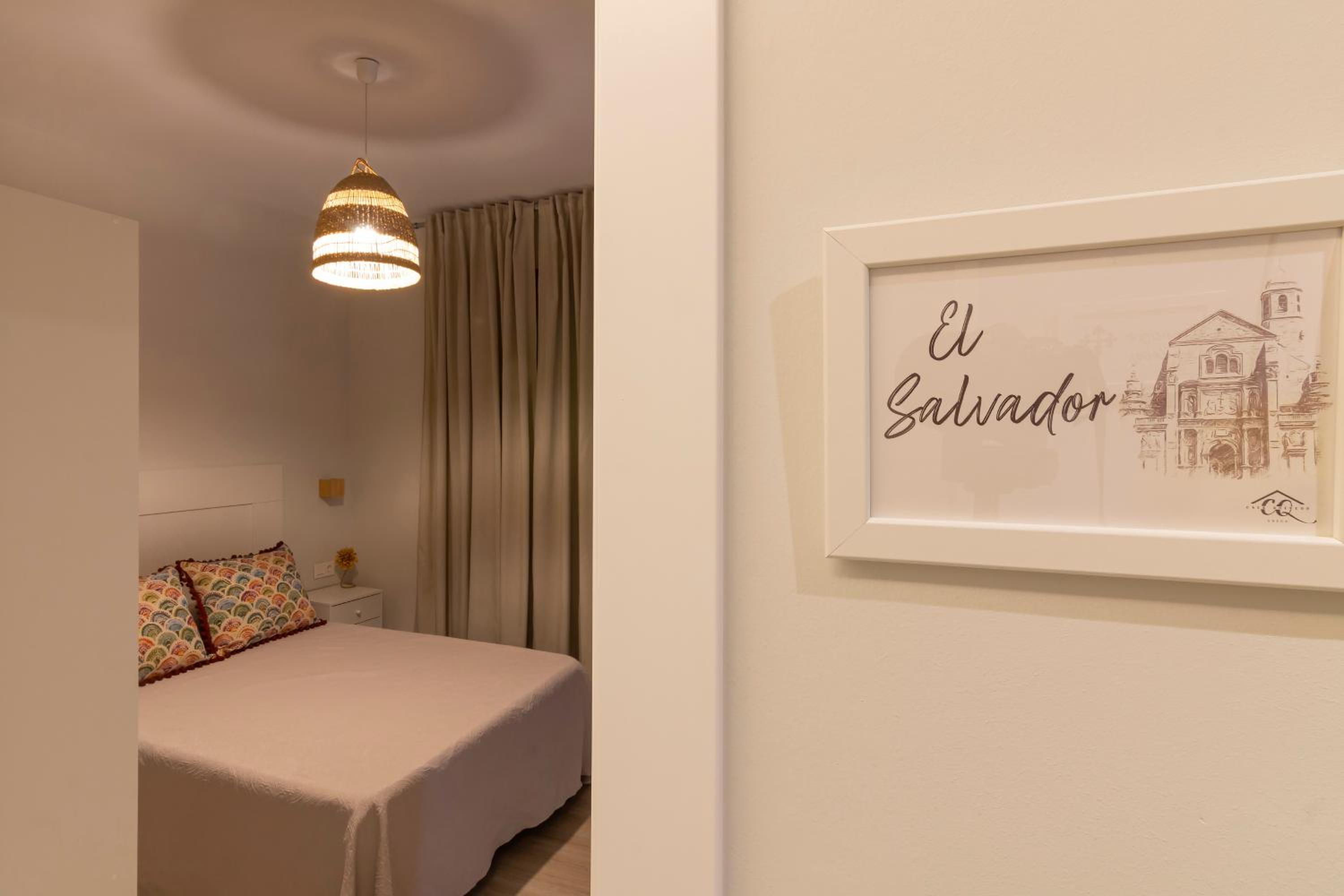 Double Room with Balcony photo 3