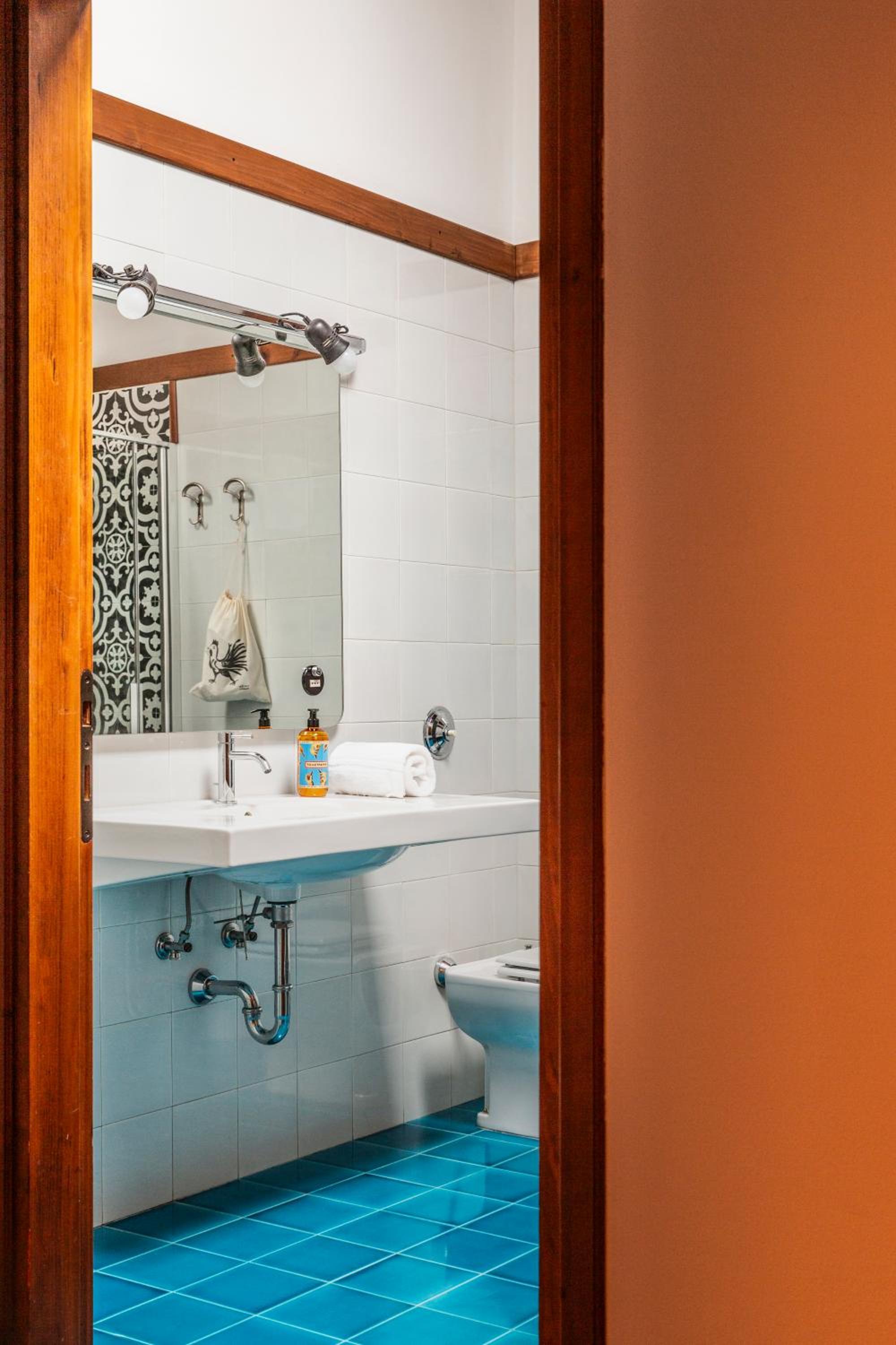 Superior Double Room - Photo 11