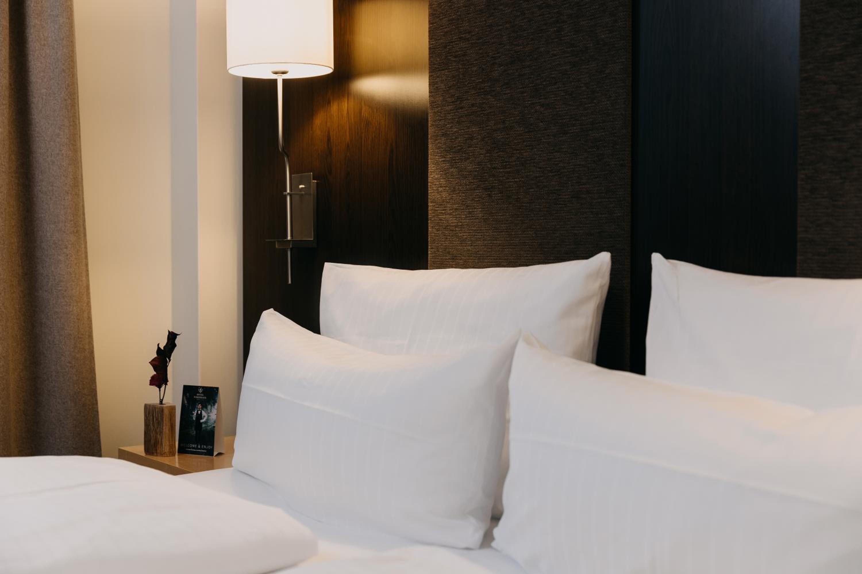 Gemütliches Zimmer mit Waldblick photo 2