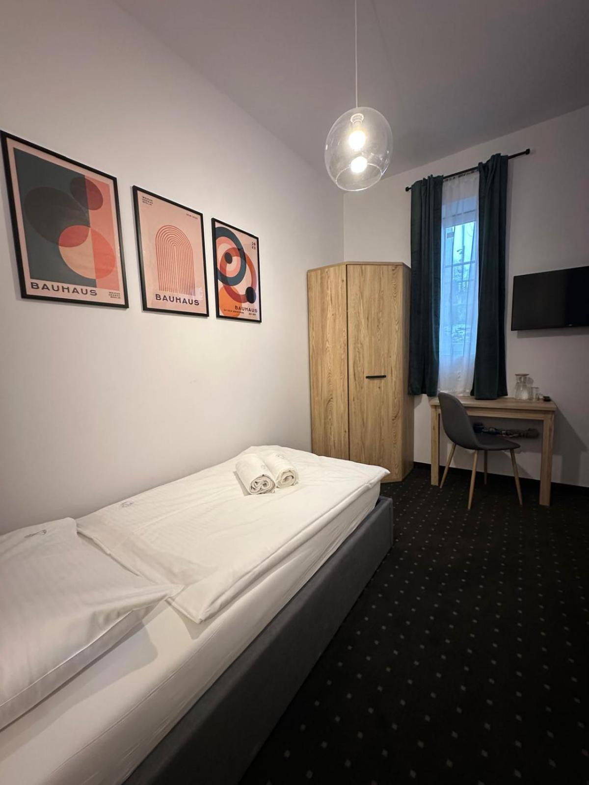 Small Single Room