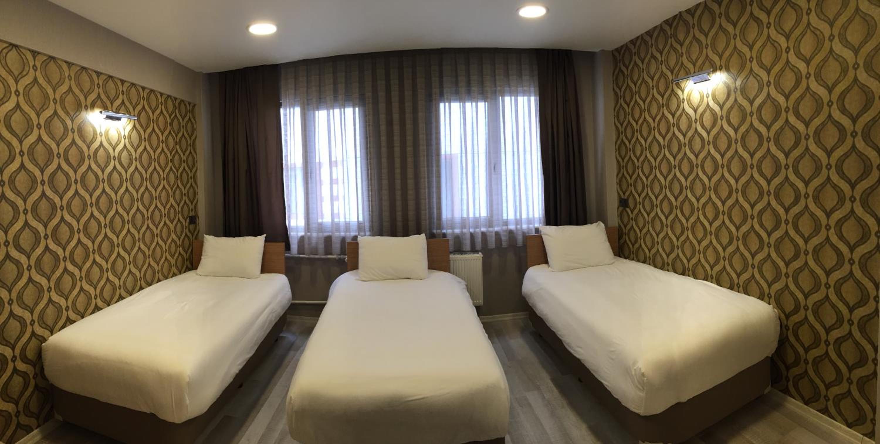 Standard Triple Room photo 1