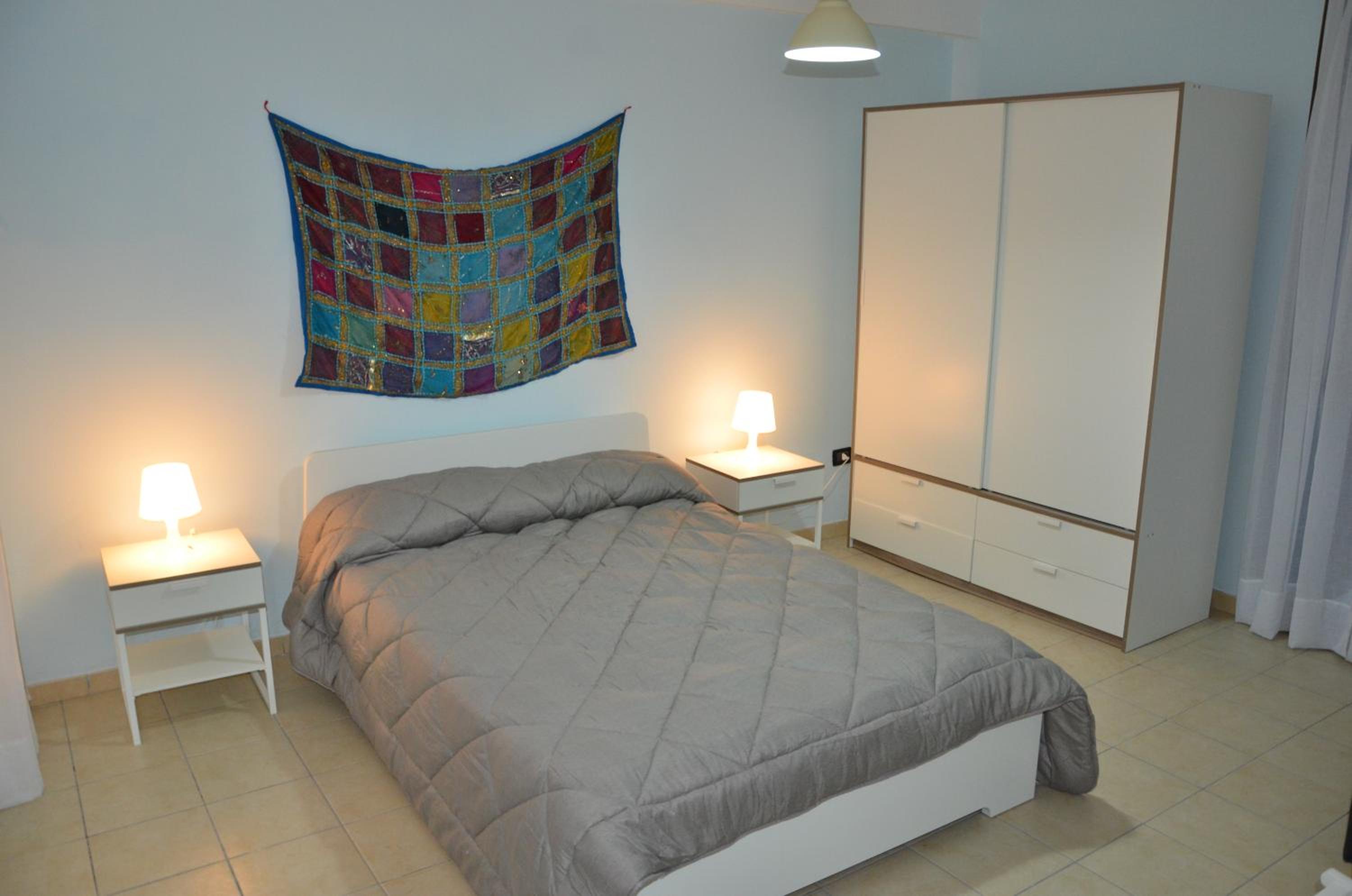 One-Bedroom House photo 1