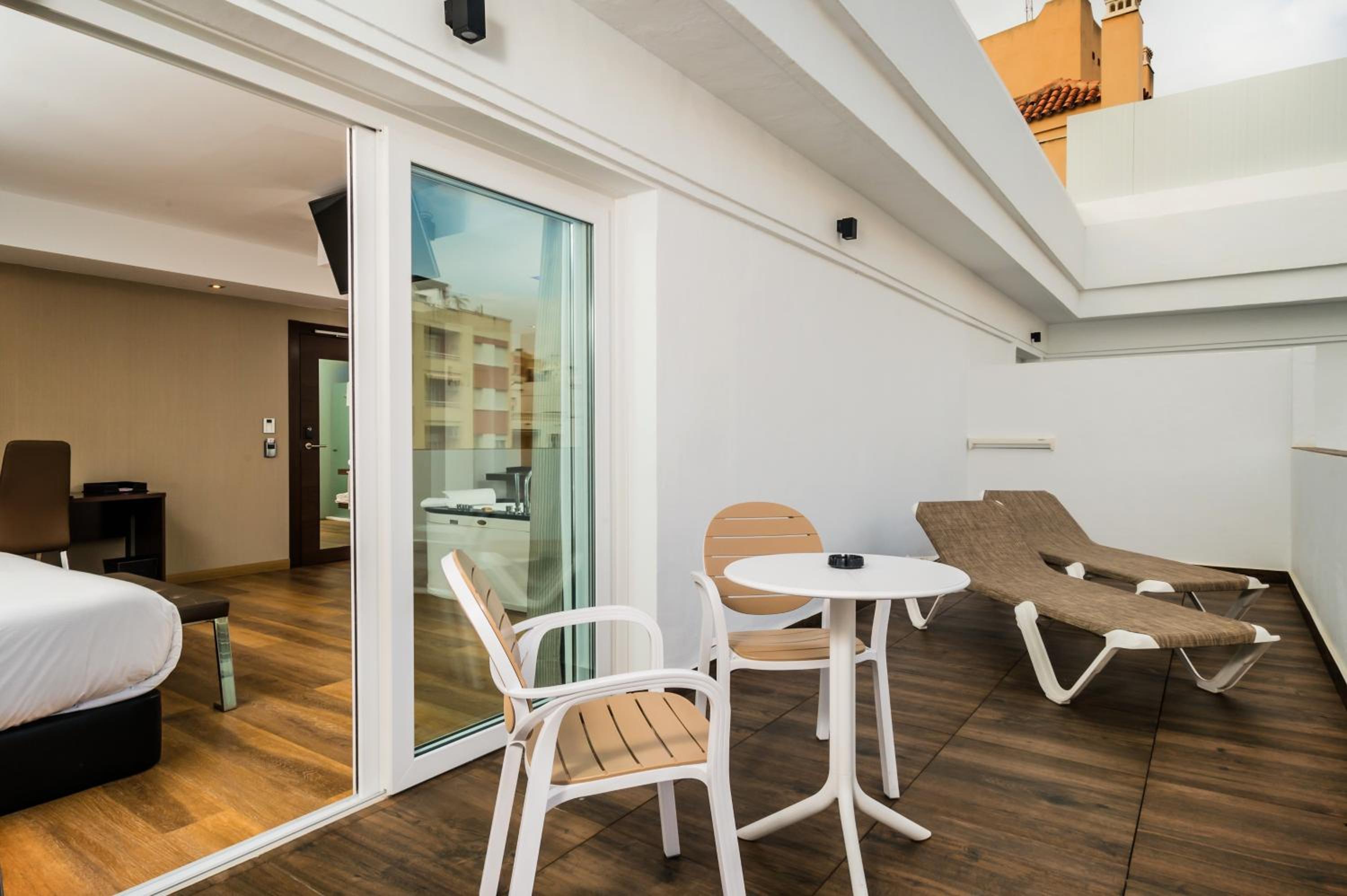 Superior Double Room with Hot Tub and Terrace