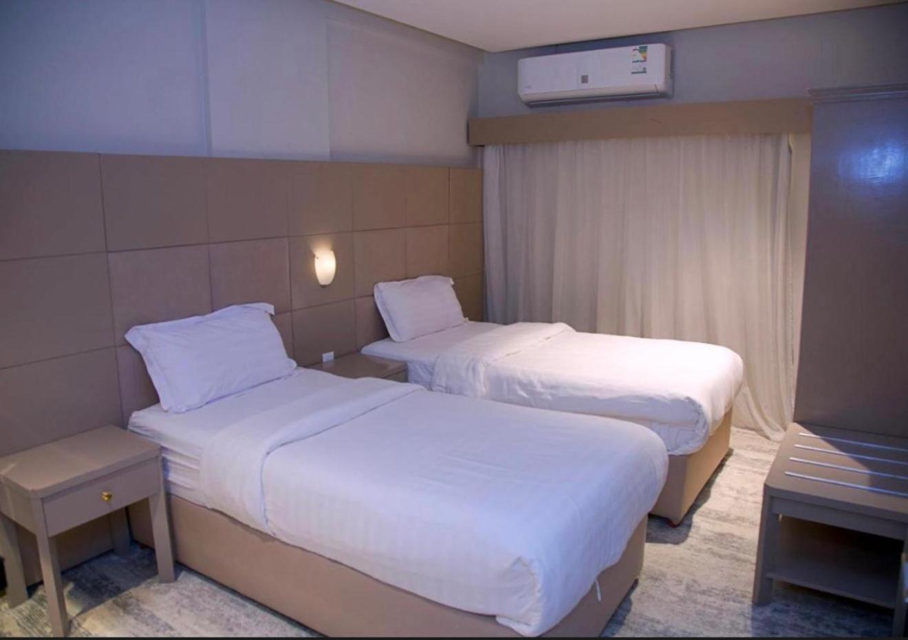 Economy Twin Room