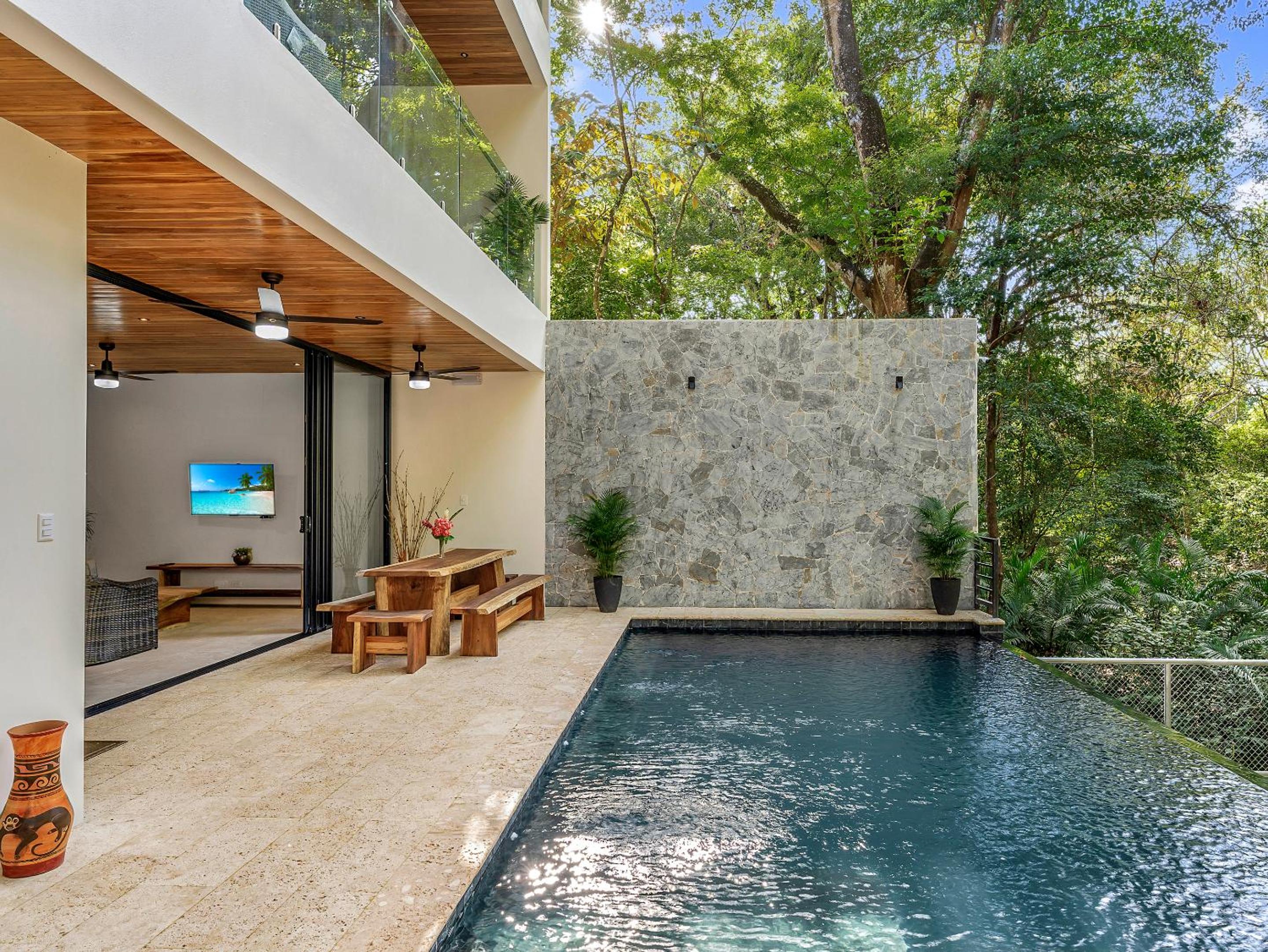 Villa with Private Pool photo 3
