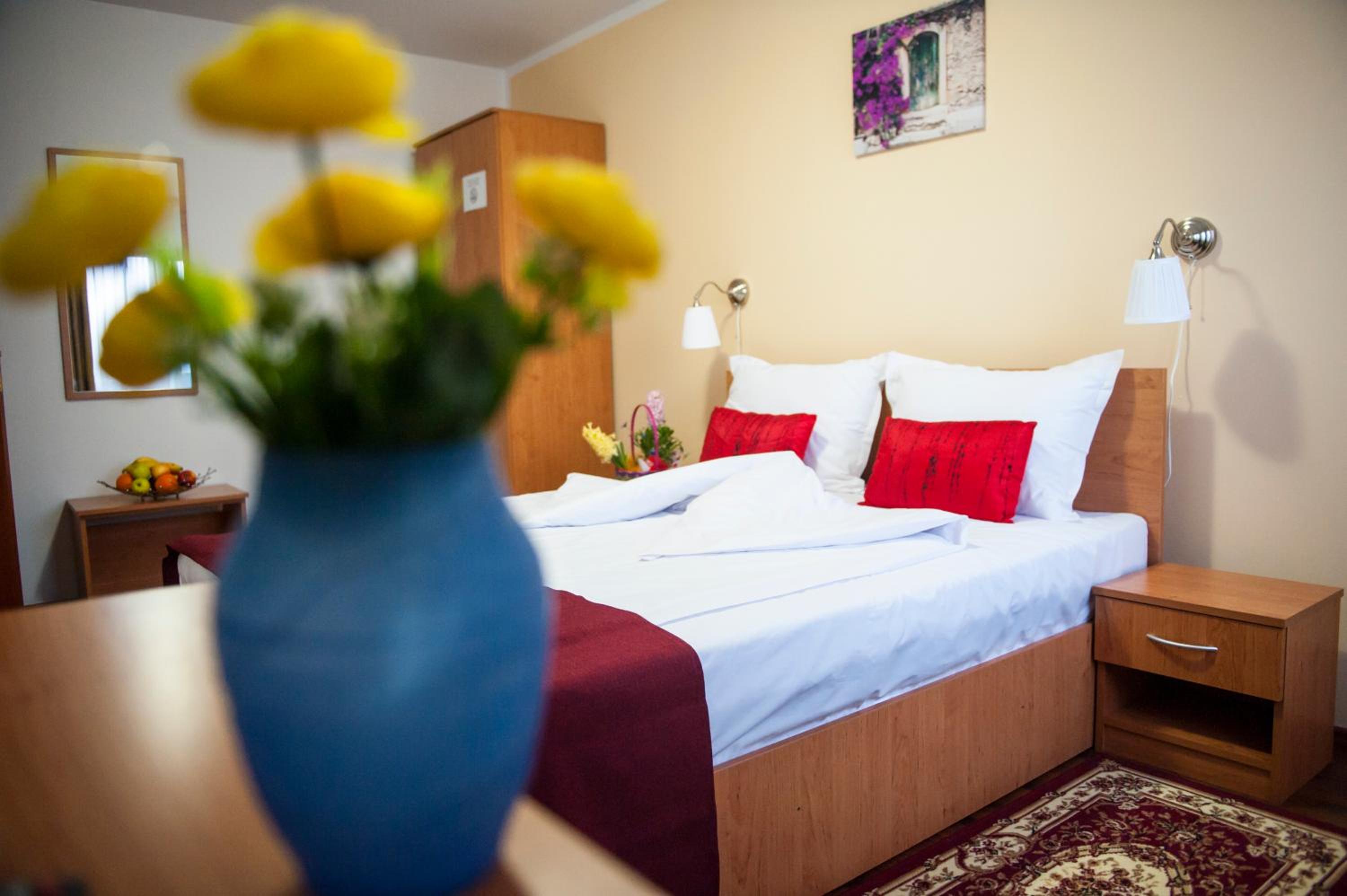 Triple Room - Photo 5