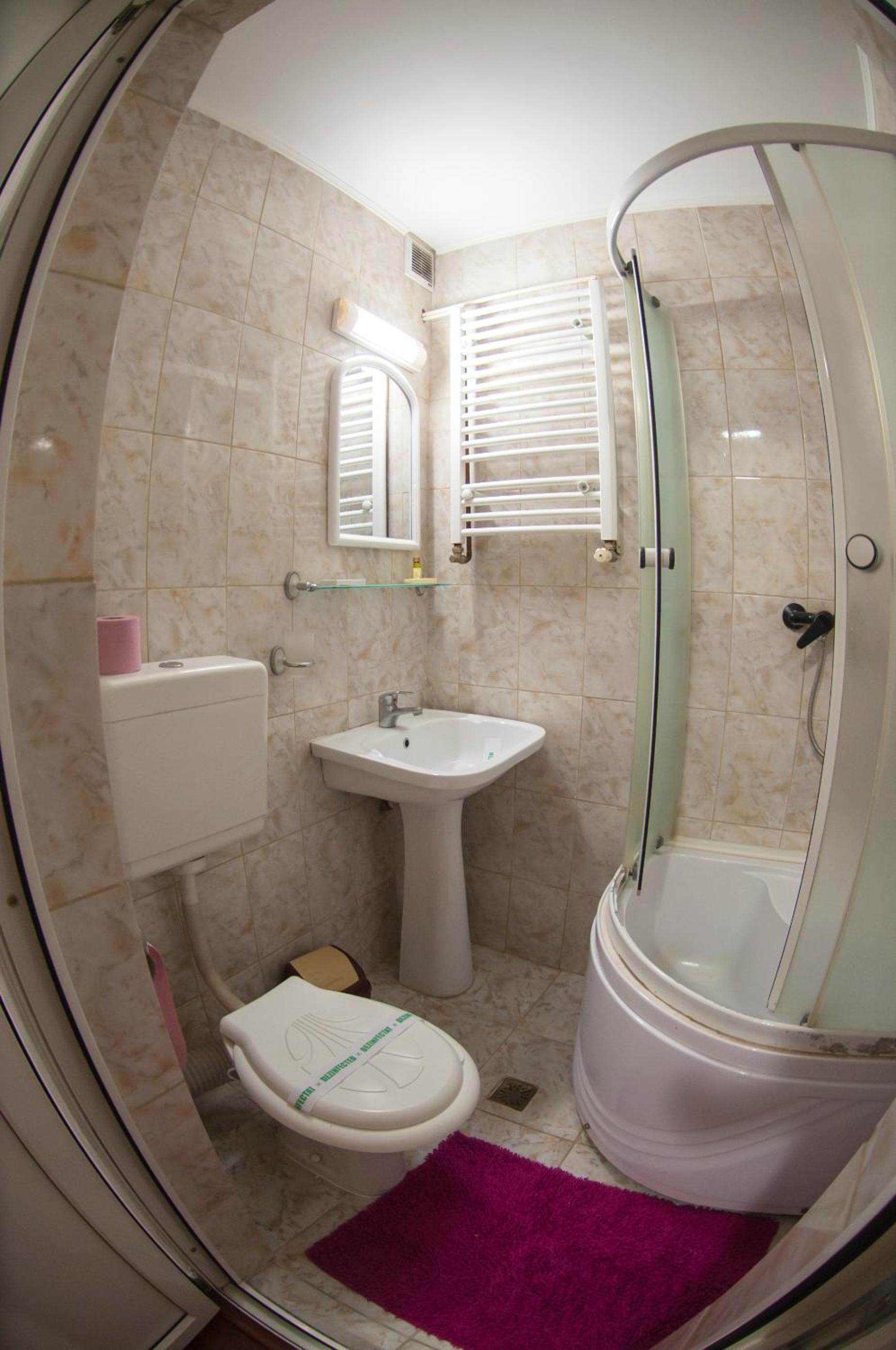 Triple Room - Photo 8