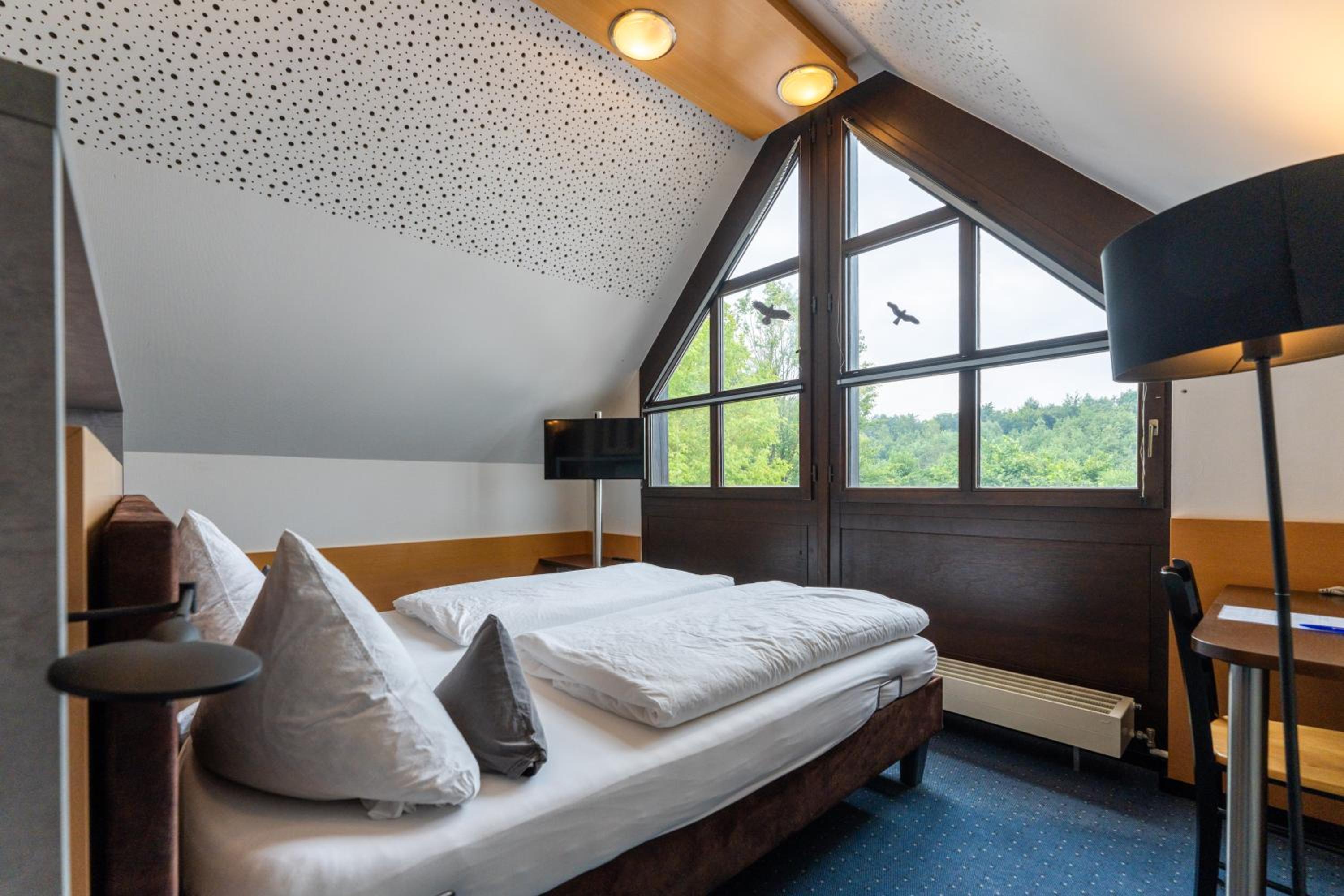 Double Room - Photo 7