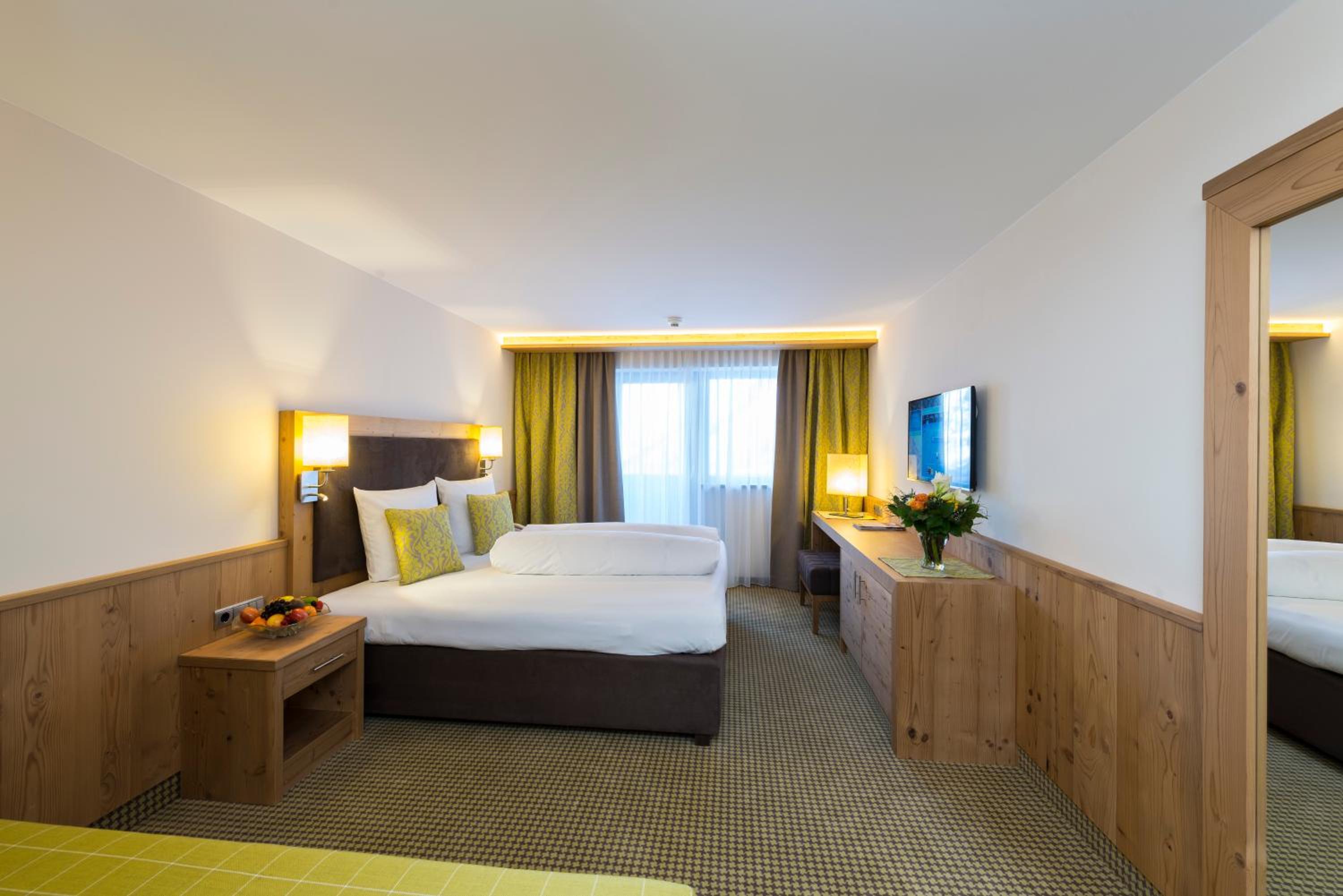 Deluxe Suite photo 1