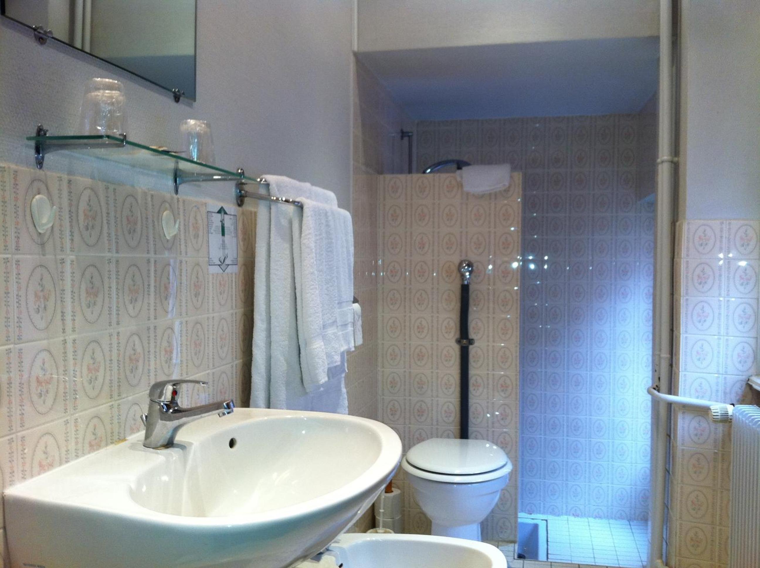 Small Double Room photo 3