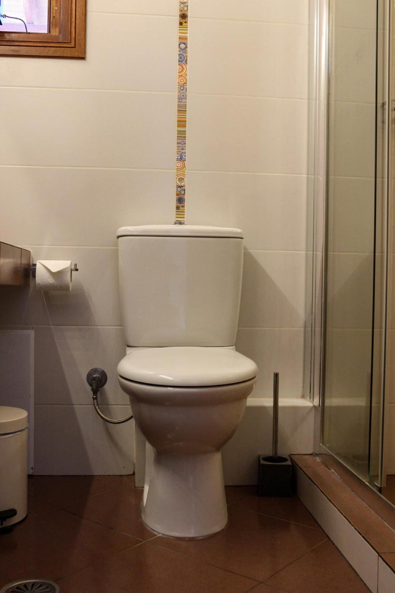 Double or Twin Room with Sea View - Photo 13