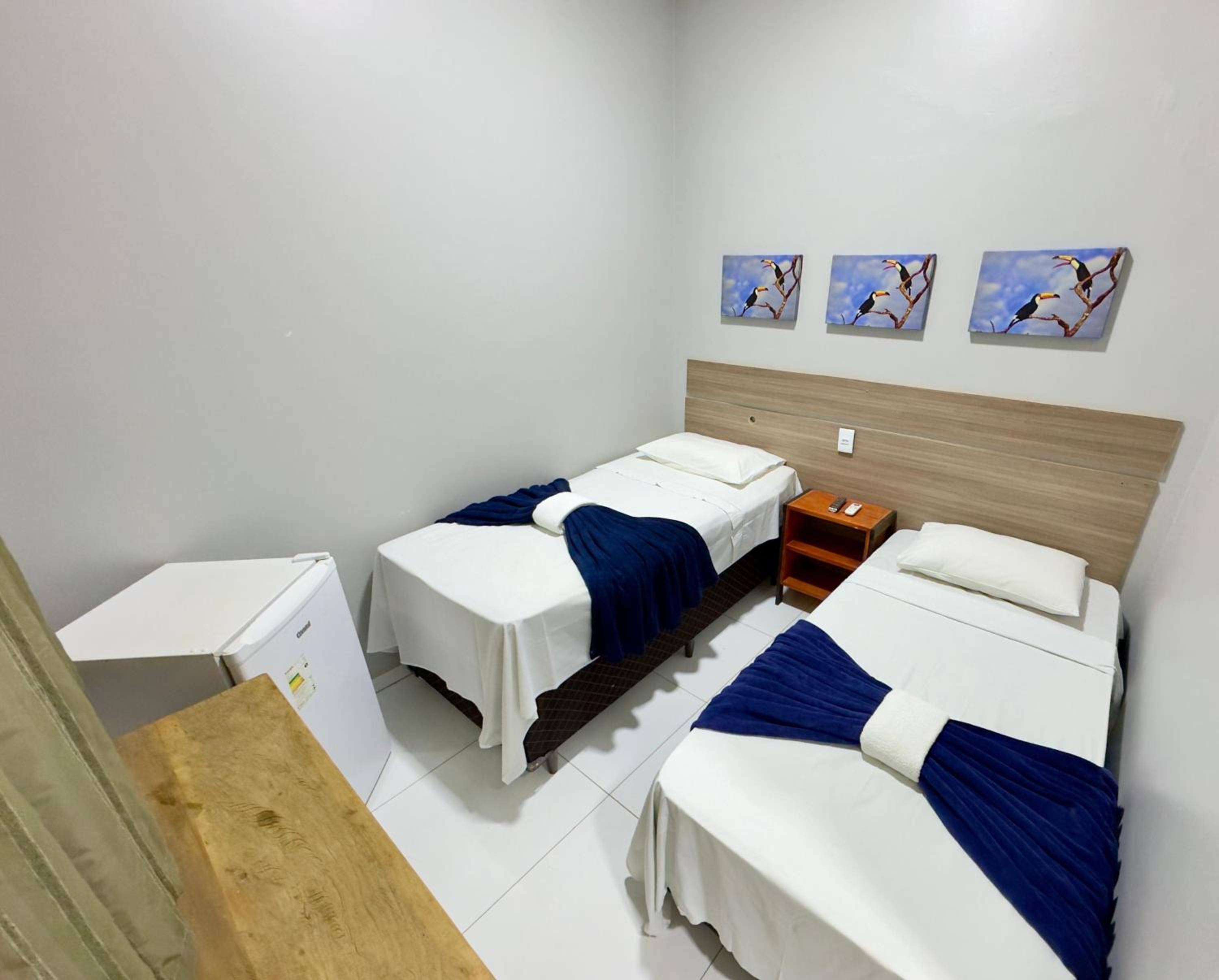 Small Double or Twin Room photo 2