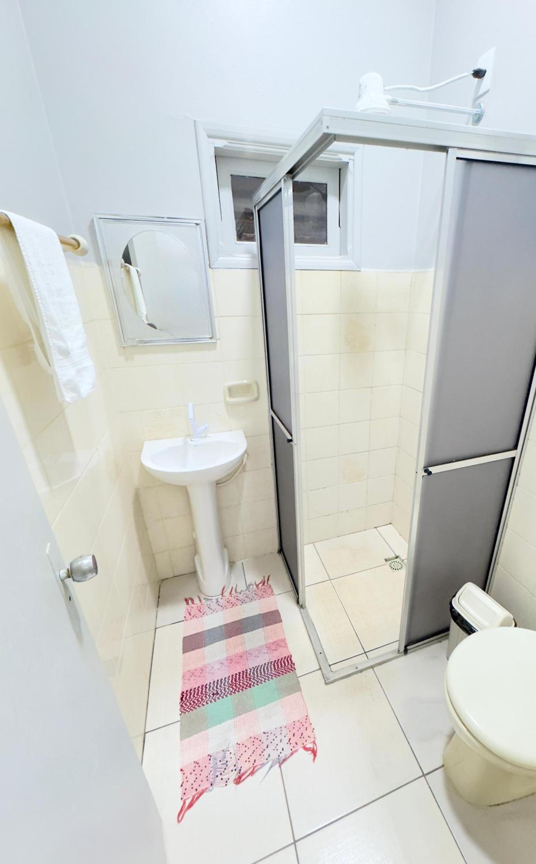 Small Double or Twin Room photo 3