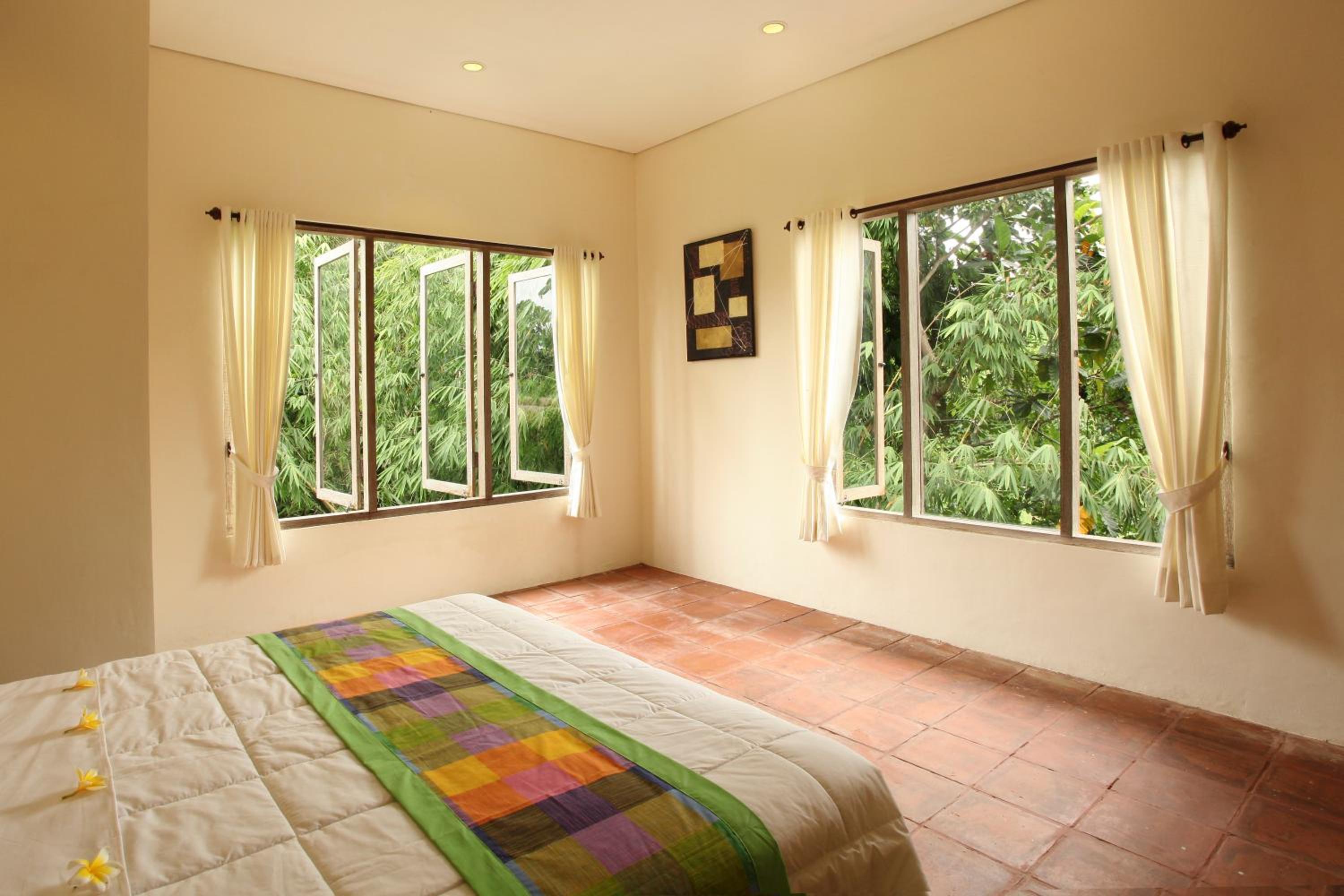 Deluxe Double Room with Shower - Photo 5