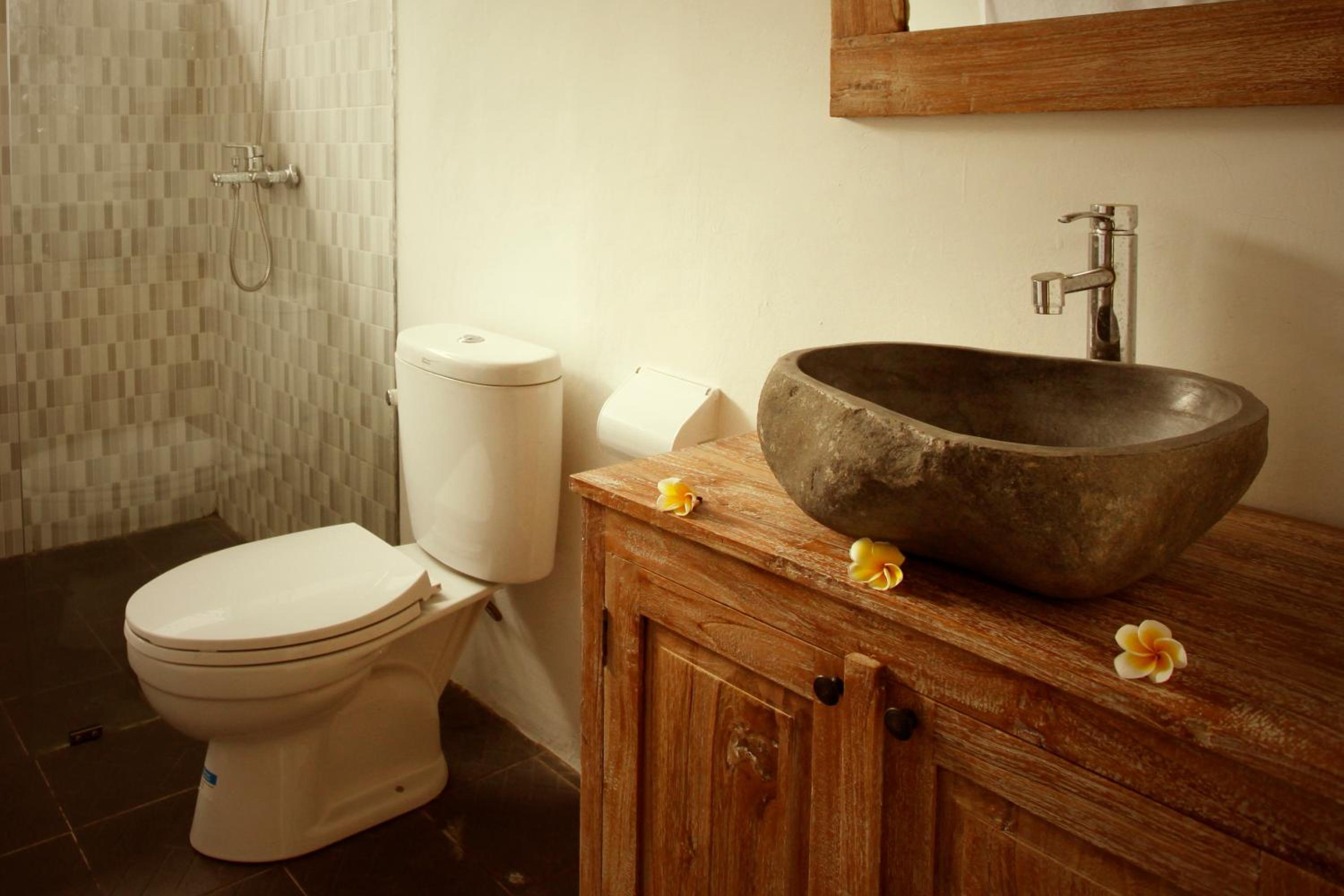 Deluxe Double Room with Shower - Photo 3