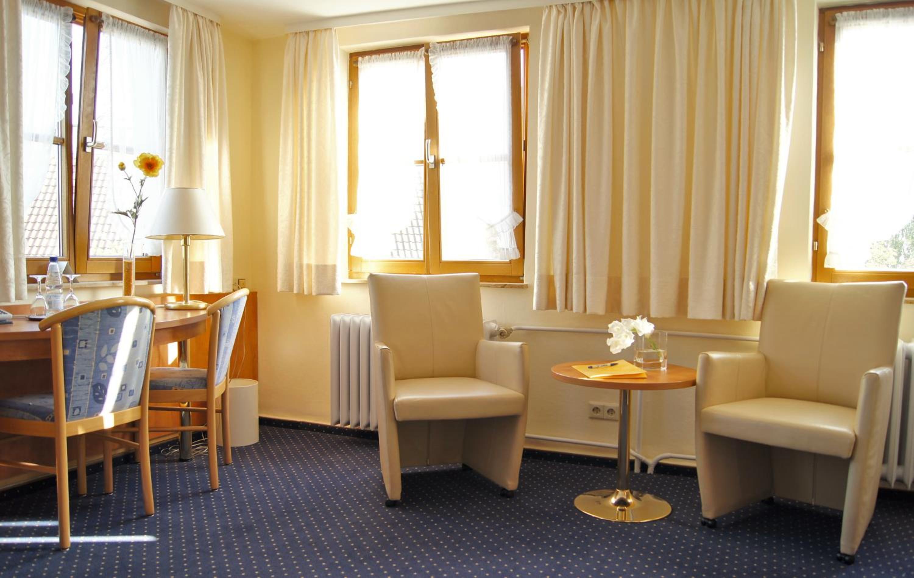 Double Room - Photo 3