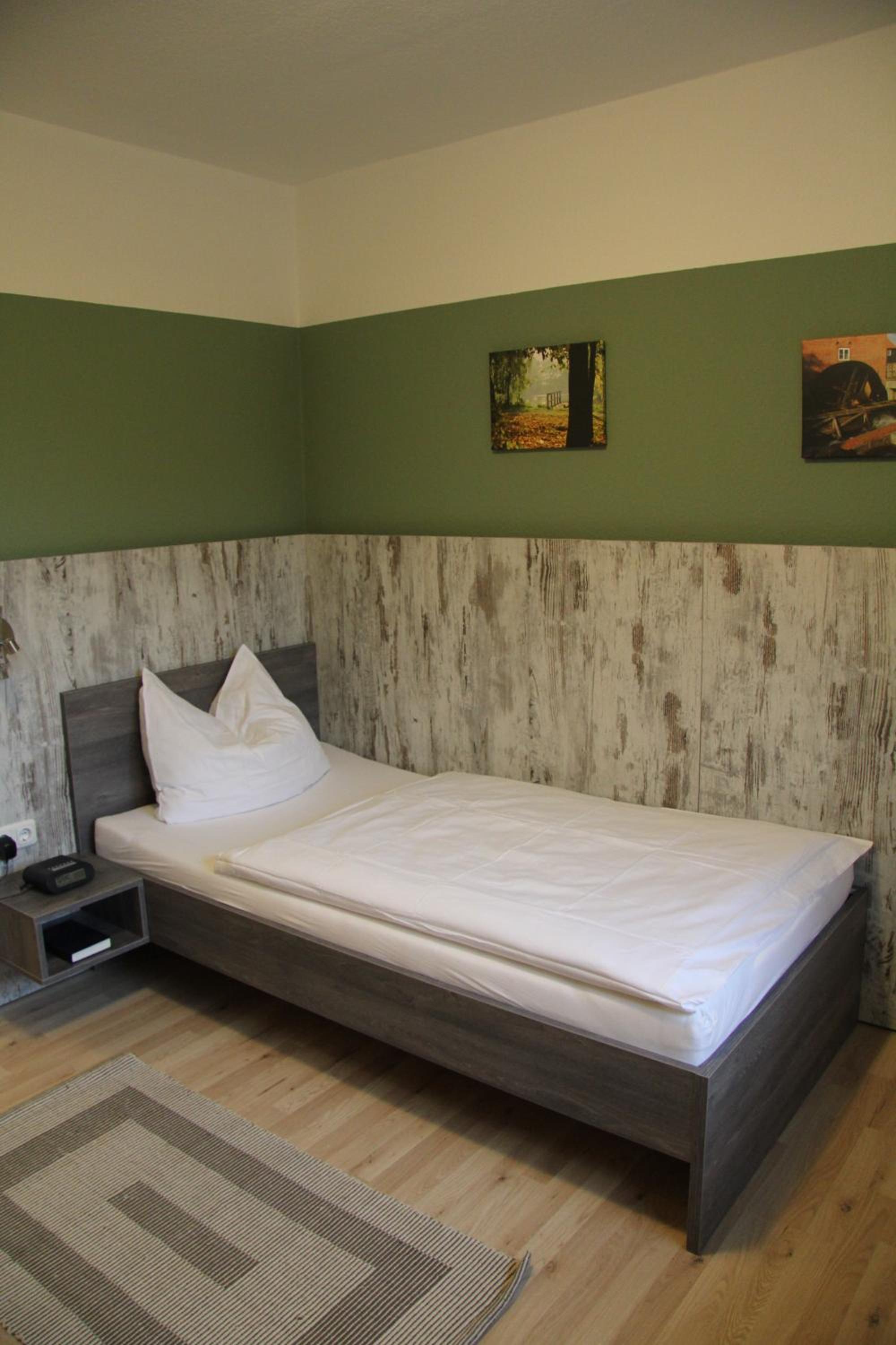 Single Room photo 3