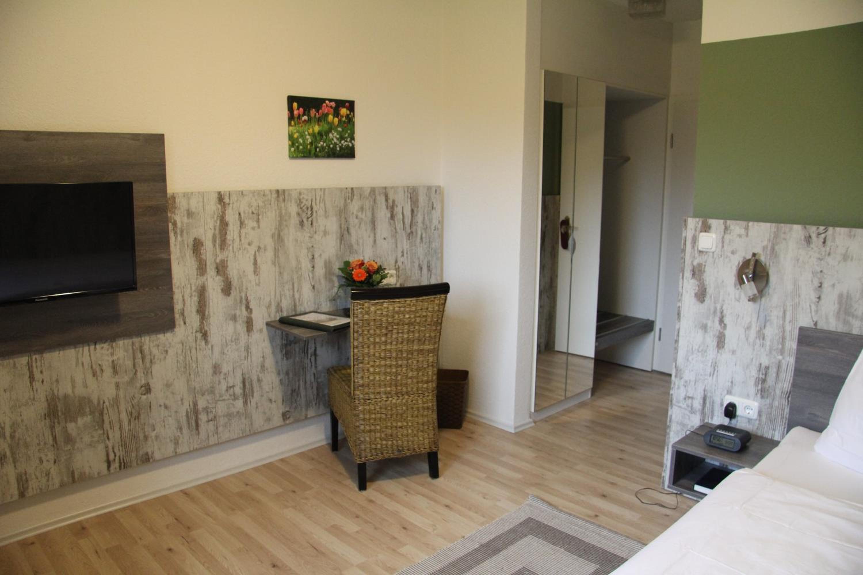 Single Room photo 2