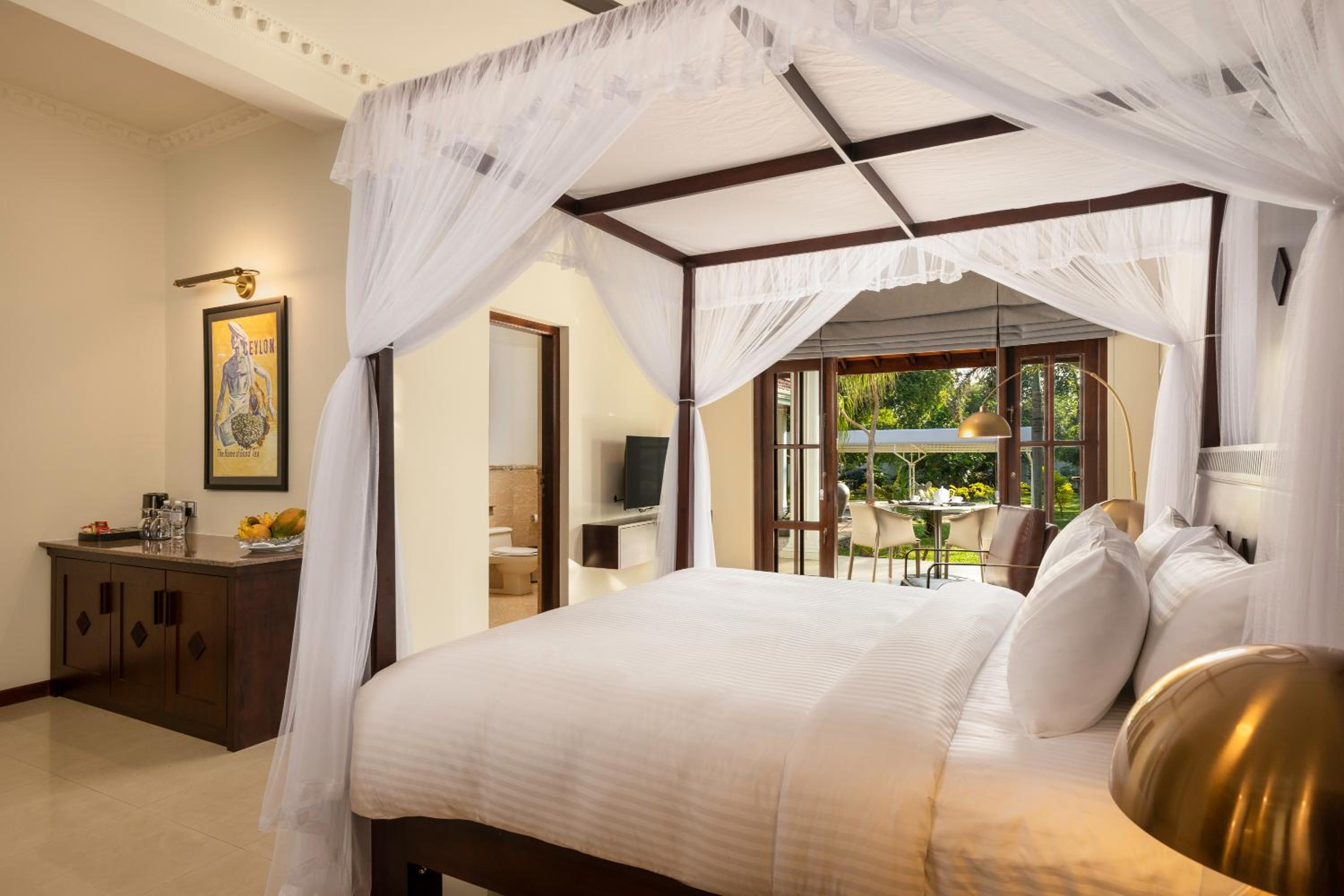 King Suite With Balcony photo 3
