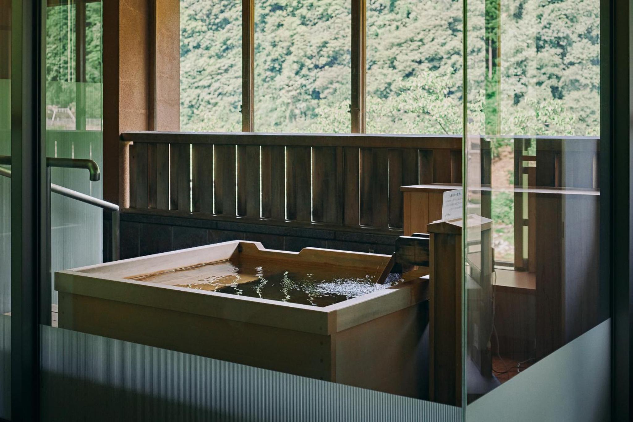 Deluxe Suite with Open Air Bath and River View - Non-Smoking