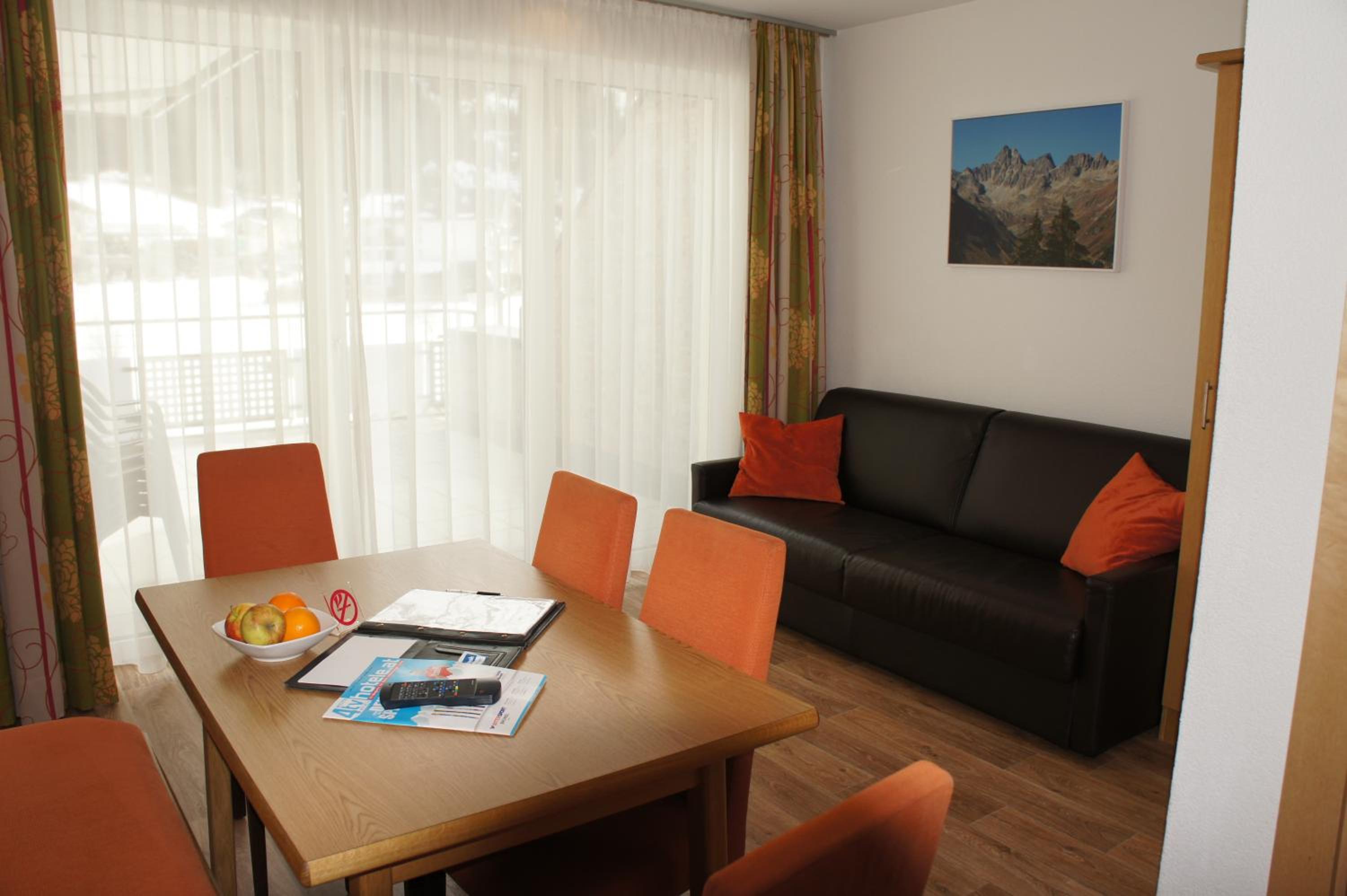 Two-Bedroom Apartment with Terrace photo 1