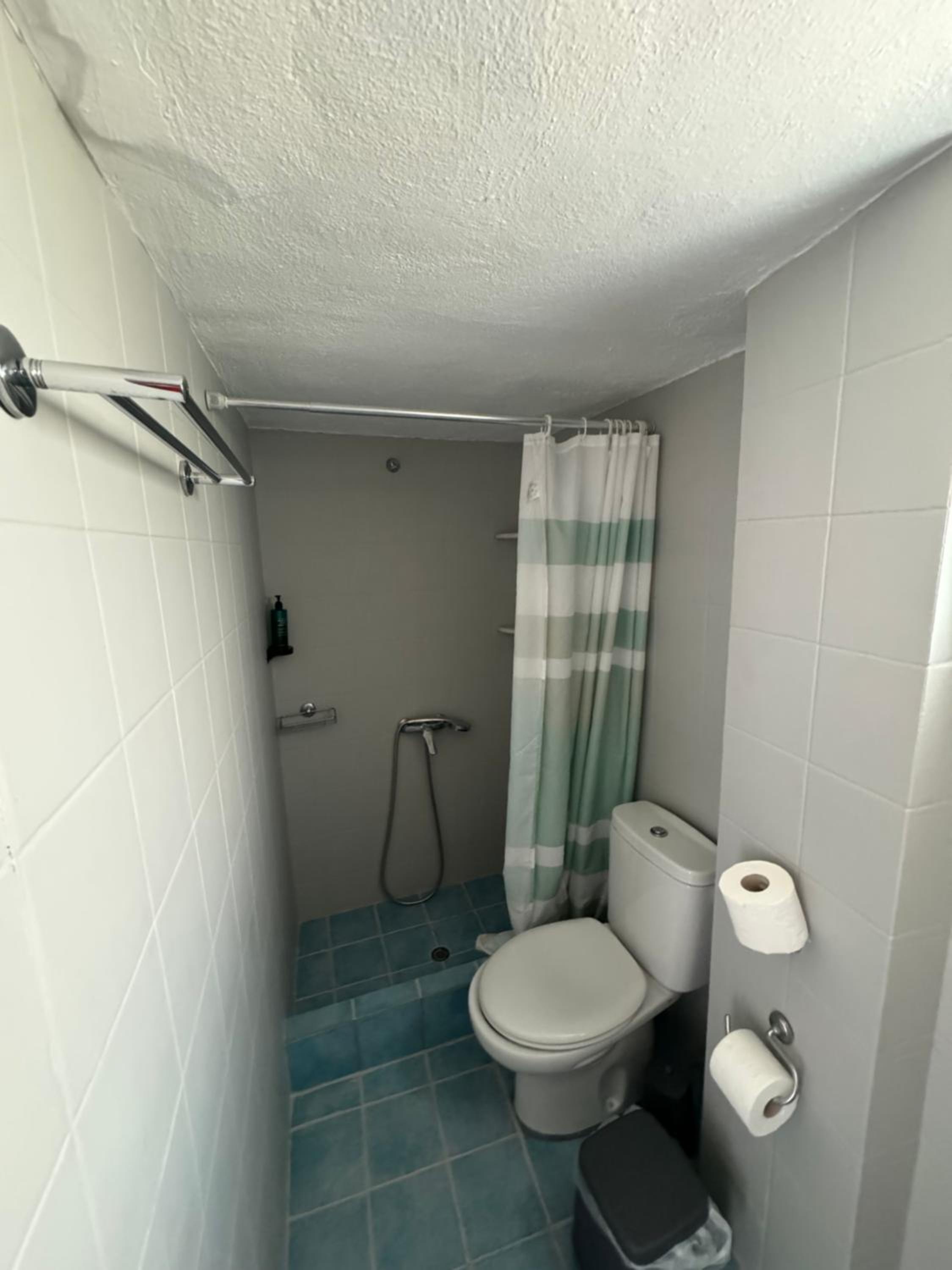 Economy Quadruple Room