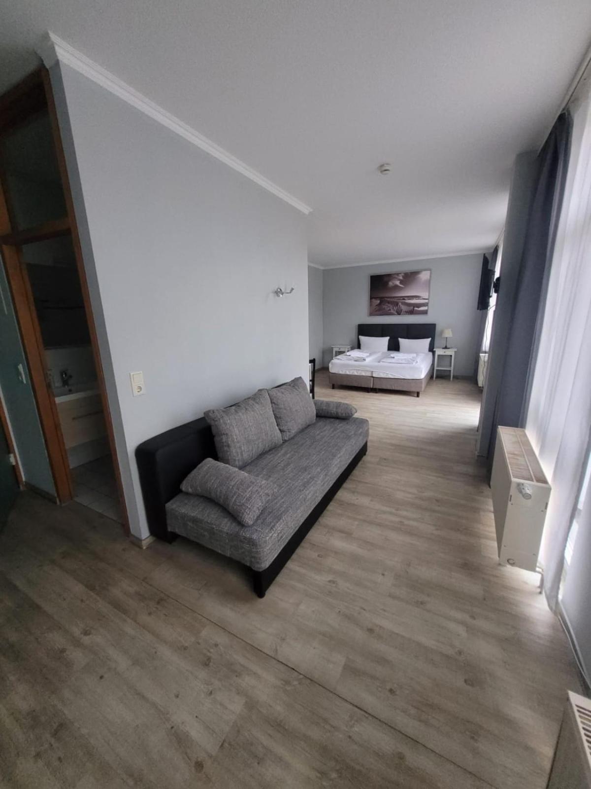 Triple Room with Balcony - 17 - Photo 4