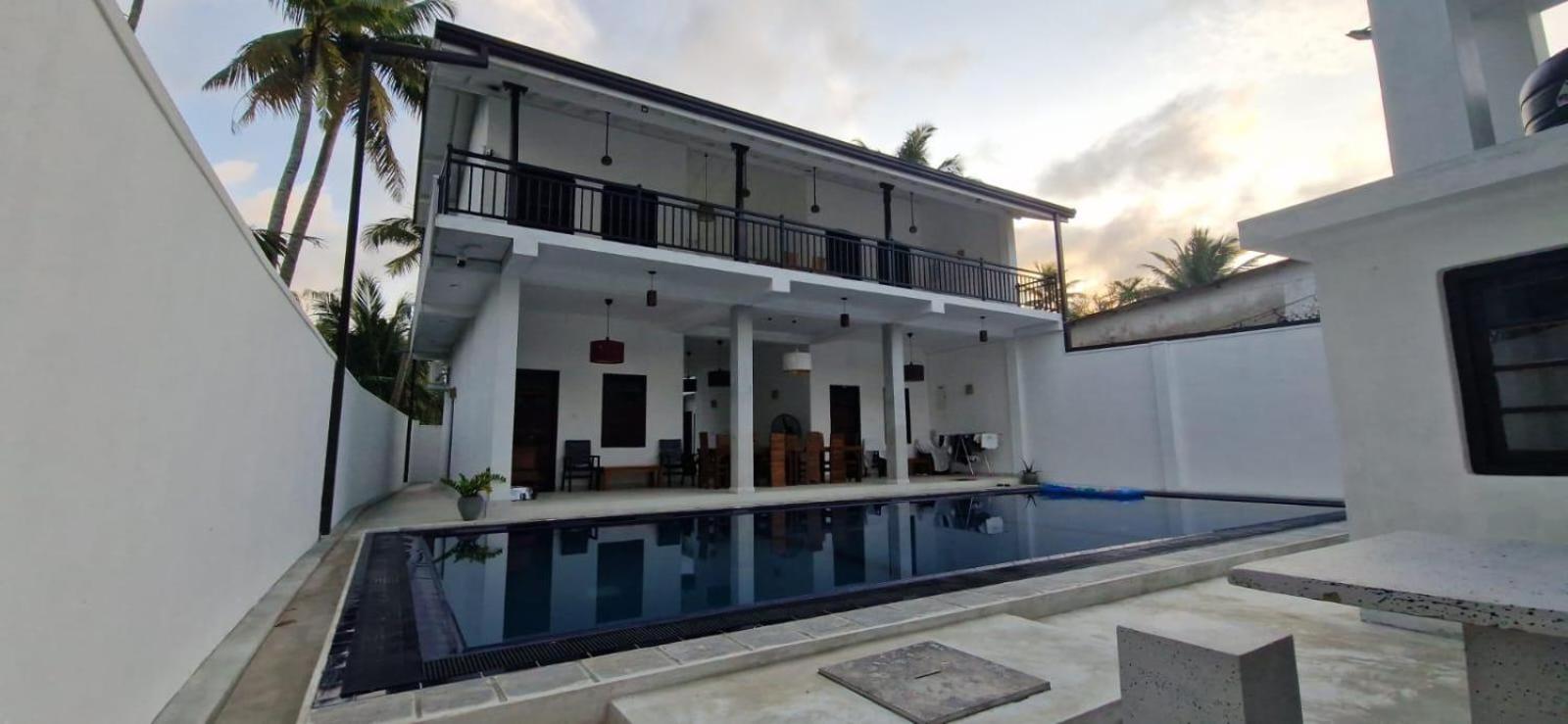 Triple Room with Pool View photo 2