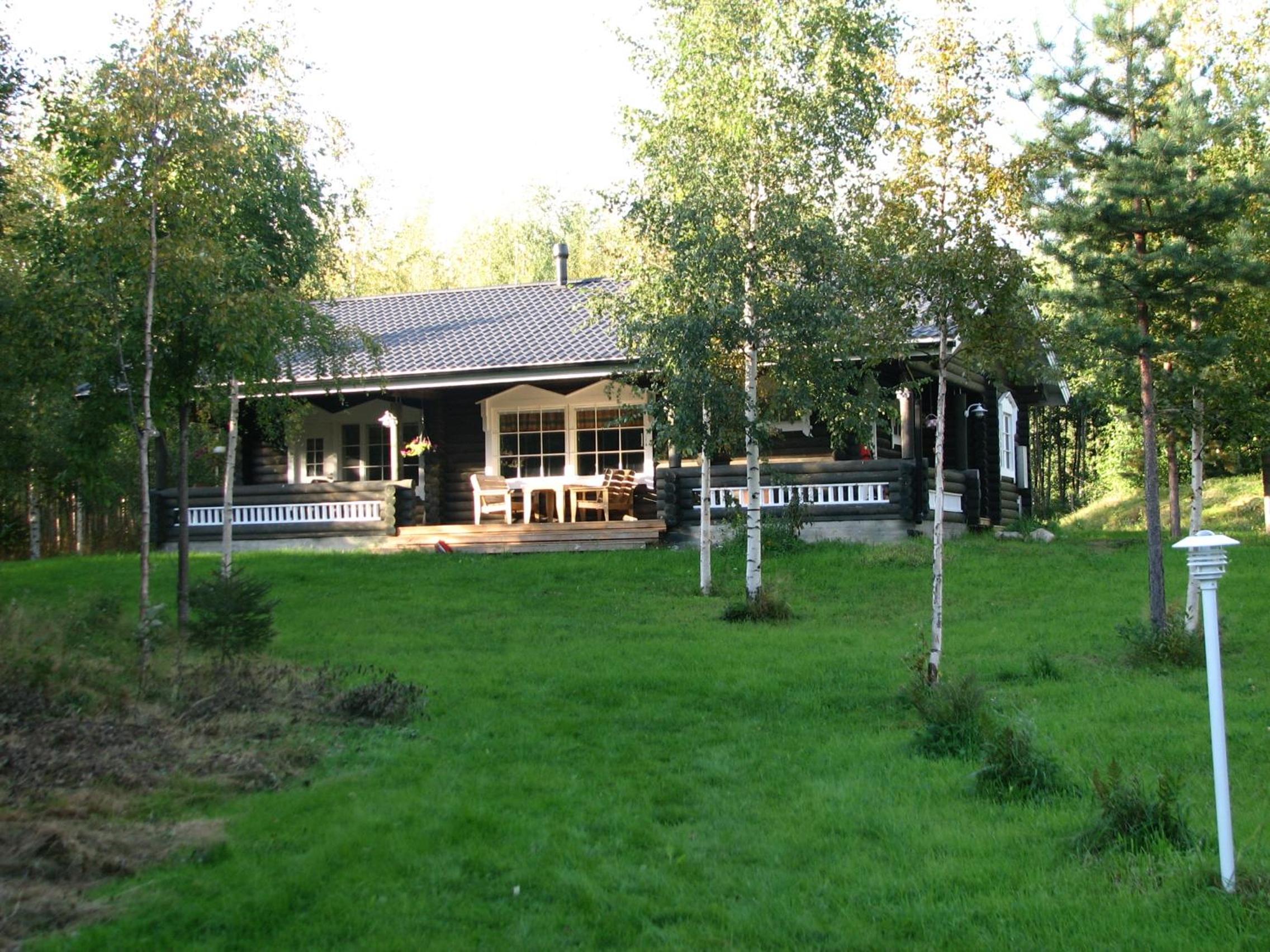 Three-Bedroom Cottage with Sauna - Photo 2