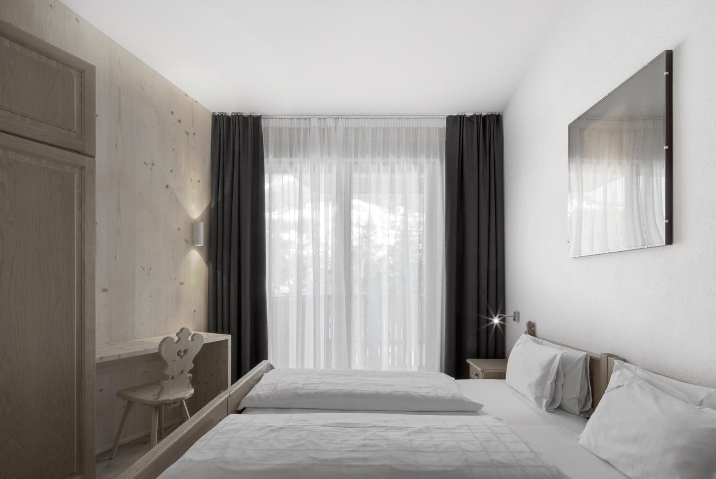 Standard Double or Twin Room photo 2